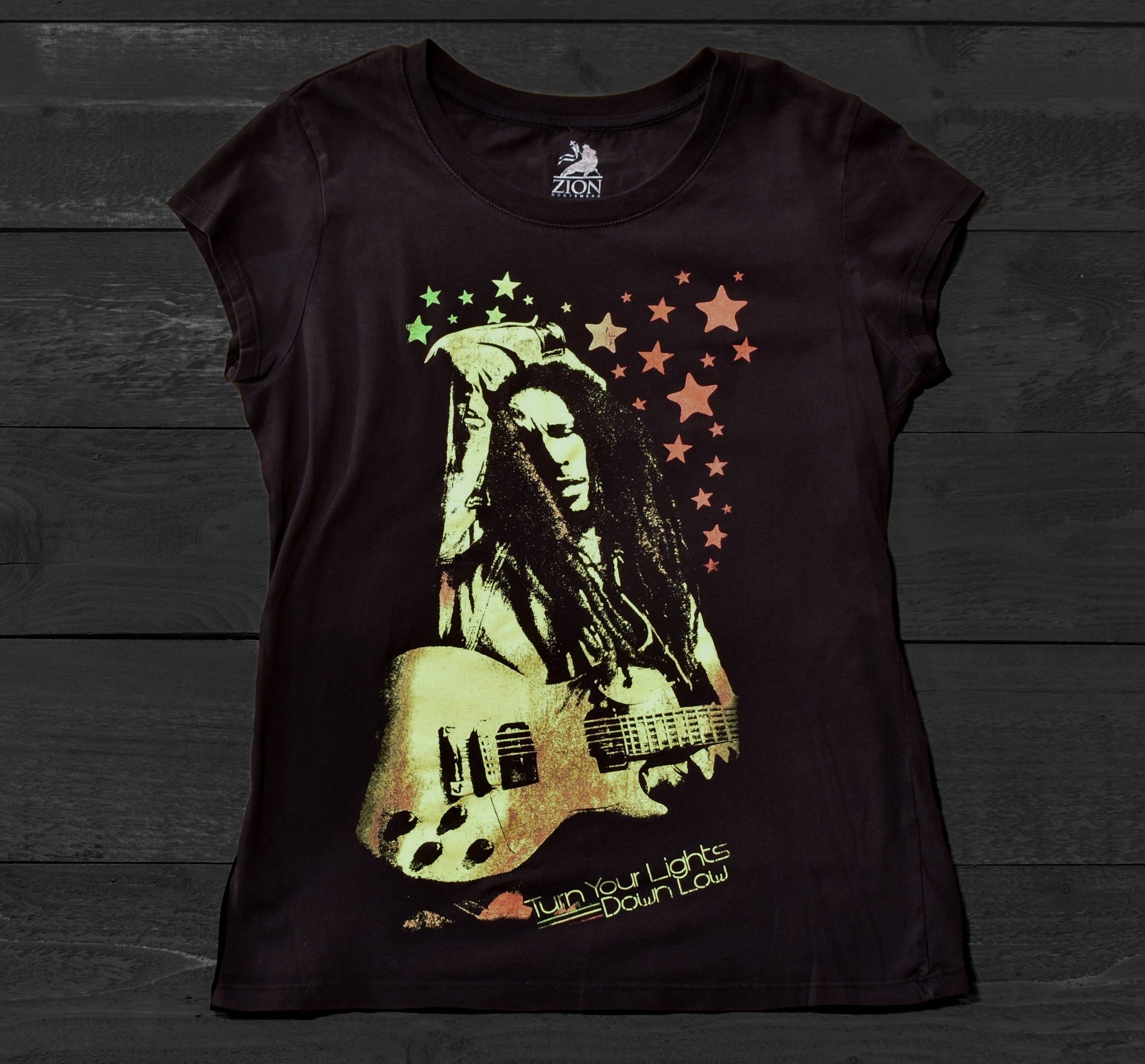 Bob Marley Zion Roots Wear Large Female Shirt used Authentic Zion Short Sleeve