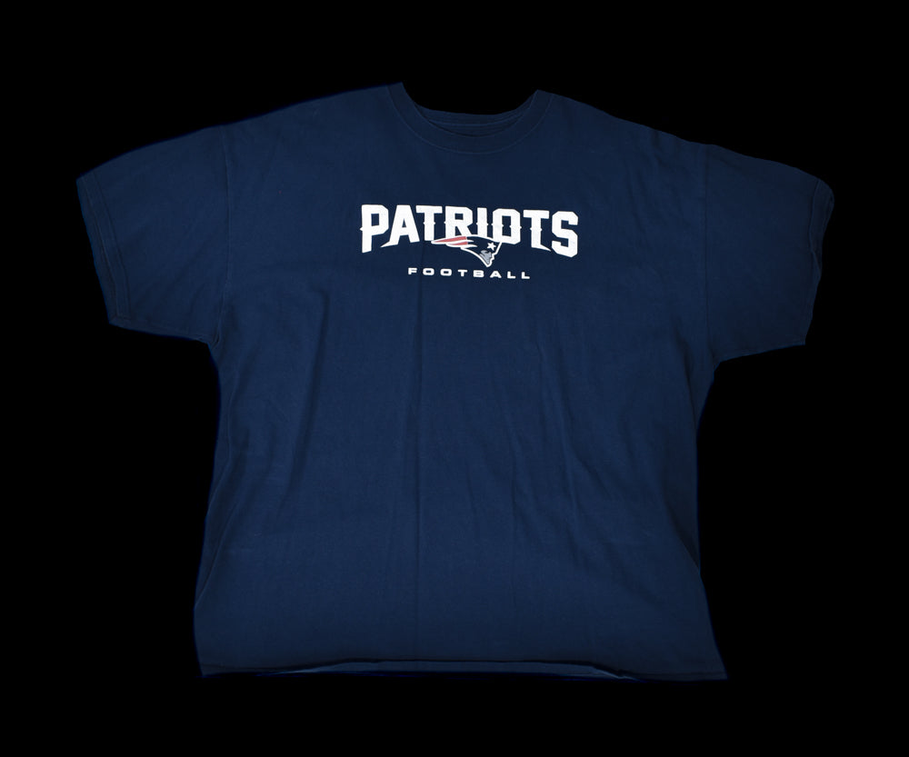 New England Patriots Mens T-Shirt NFL Football Used XL