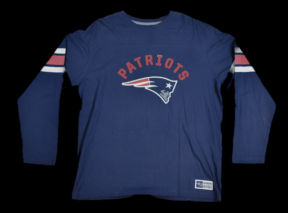 New England Patriots Large Mens Long Sleeve Shirt Blue NFL Football USED