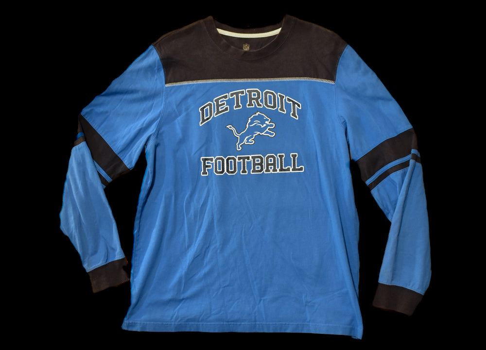 Detroit Lions XL Long sleeves mens shirt NFL authentic branded logo. Used