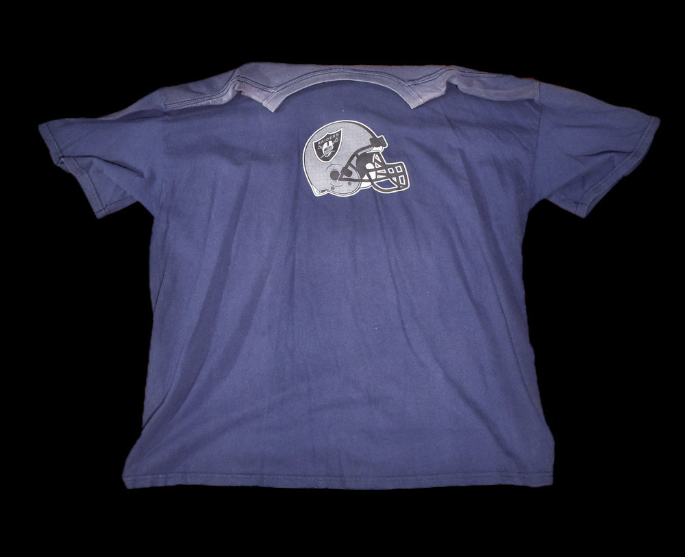 Oakland Raider T-Shirt Mens 2XL T-Shirt Used NFL Football Shirt Vintage Faded