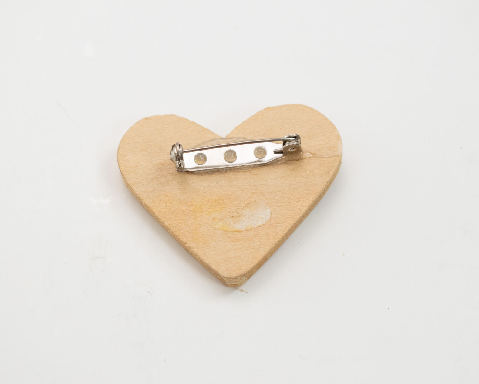 Heart Pin Wood Red White Blue USA Pin & Latch Used 2inch