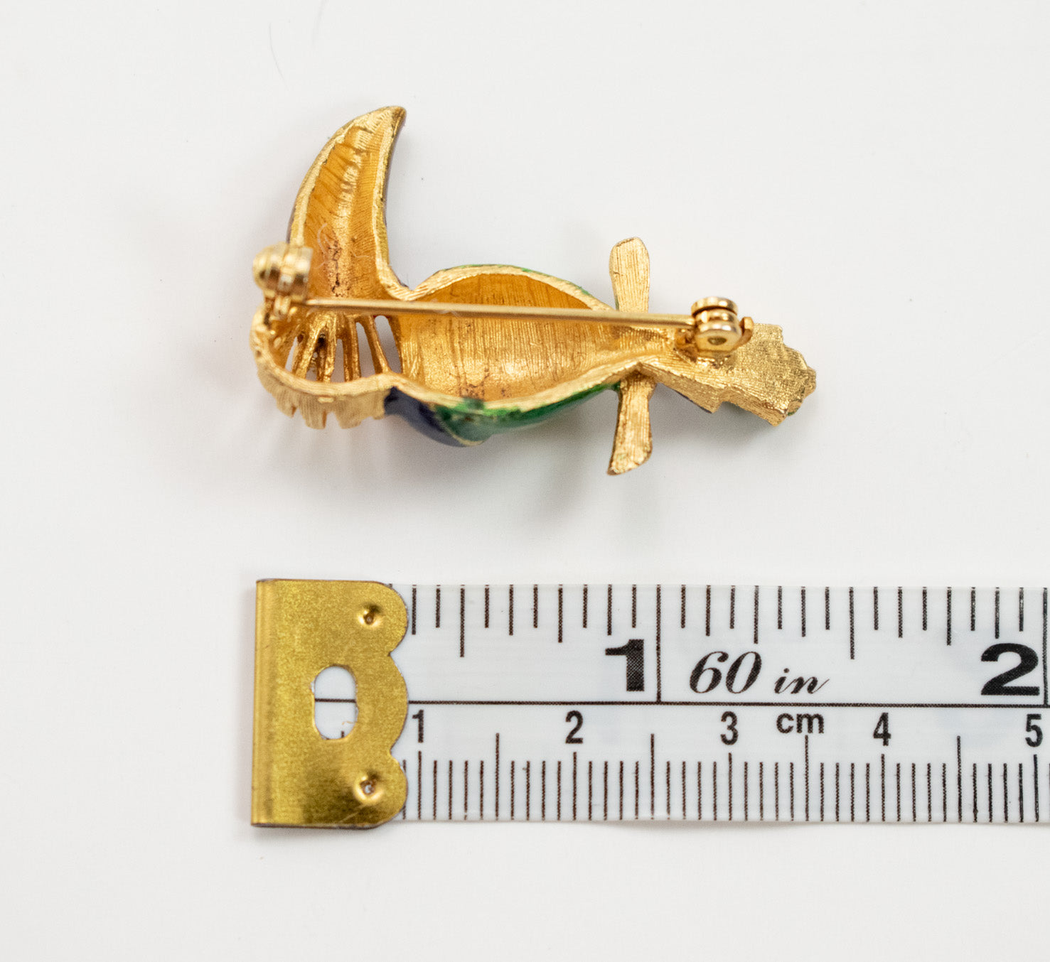 Brooch Pin Vintage Pin Green Black Gold Toucan Bird Pin Used.