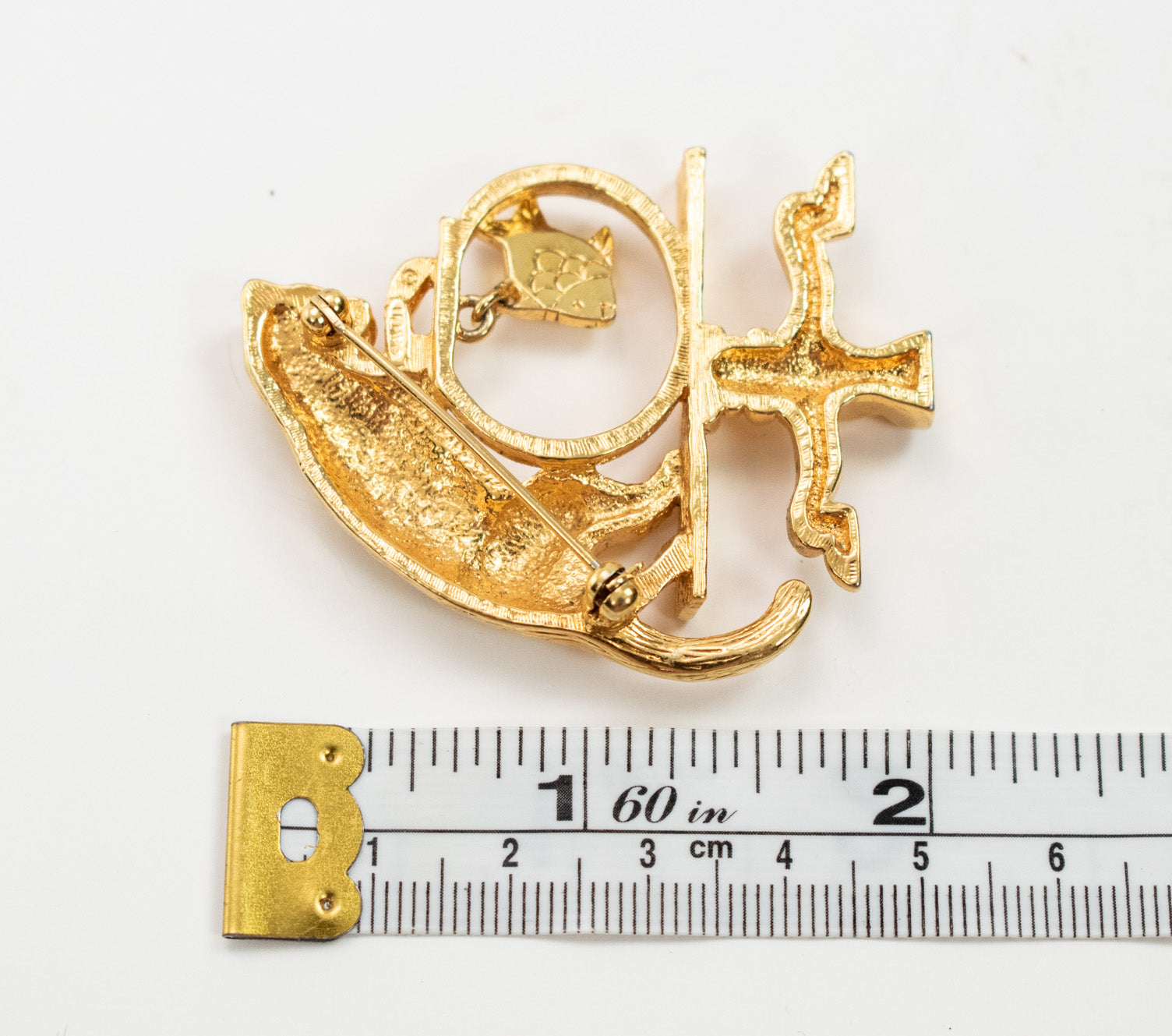 Brooch Pin Vintage Cat and Fish Bowl Gold 2In Pin Used