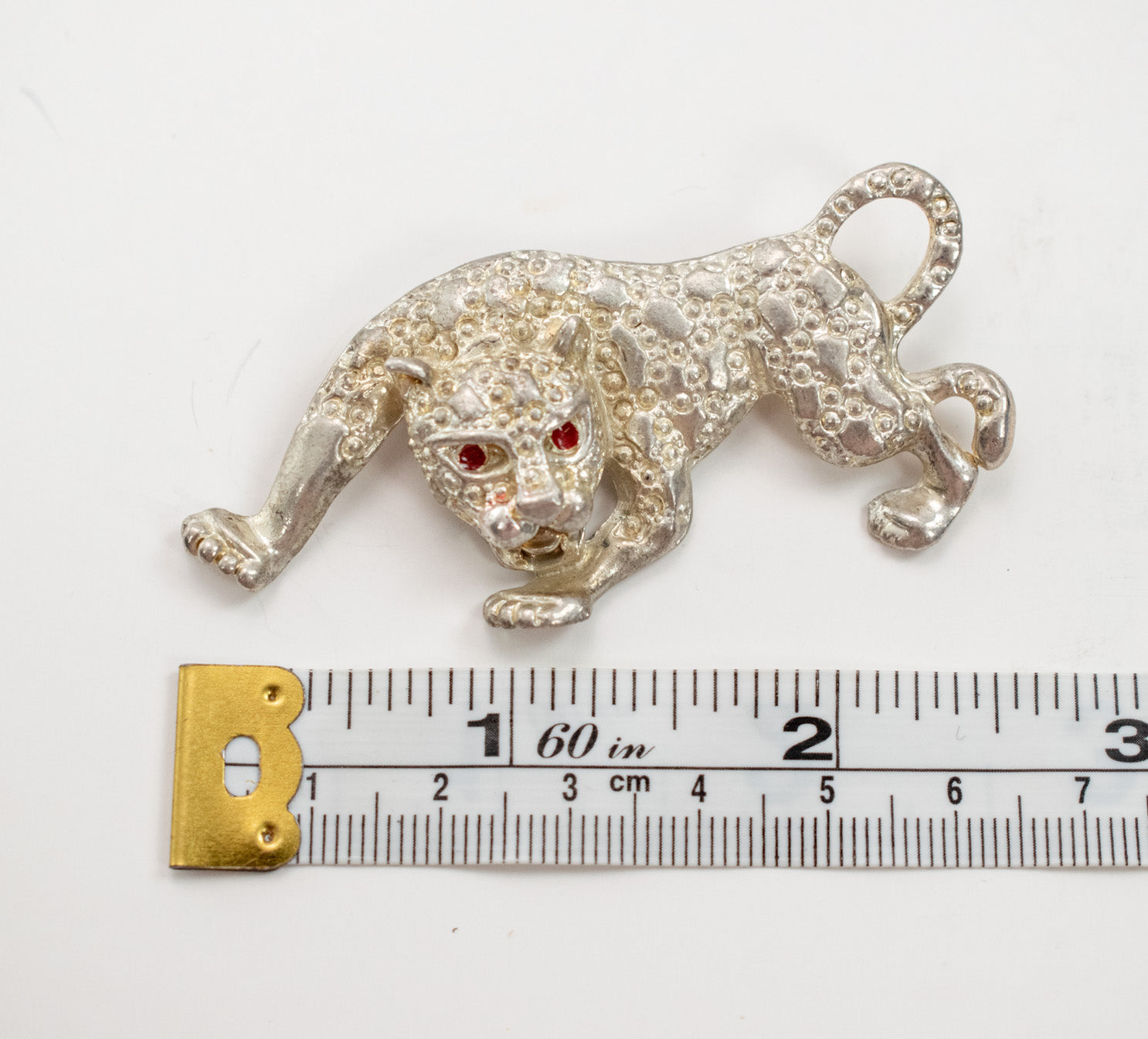Vintage 90s Jordache Silver Tone Jaguar Cat Brooch Pin Jewelry Used