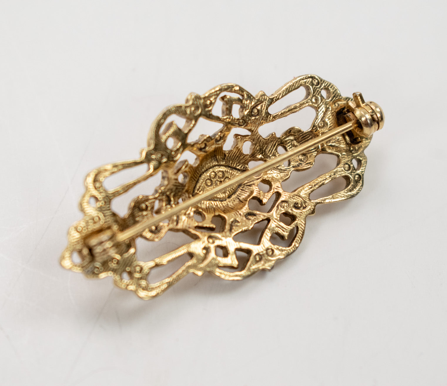 Brooch Pin 2 x 1 inch Gold Peral Vintage brooch pin used