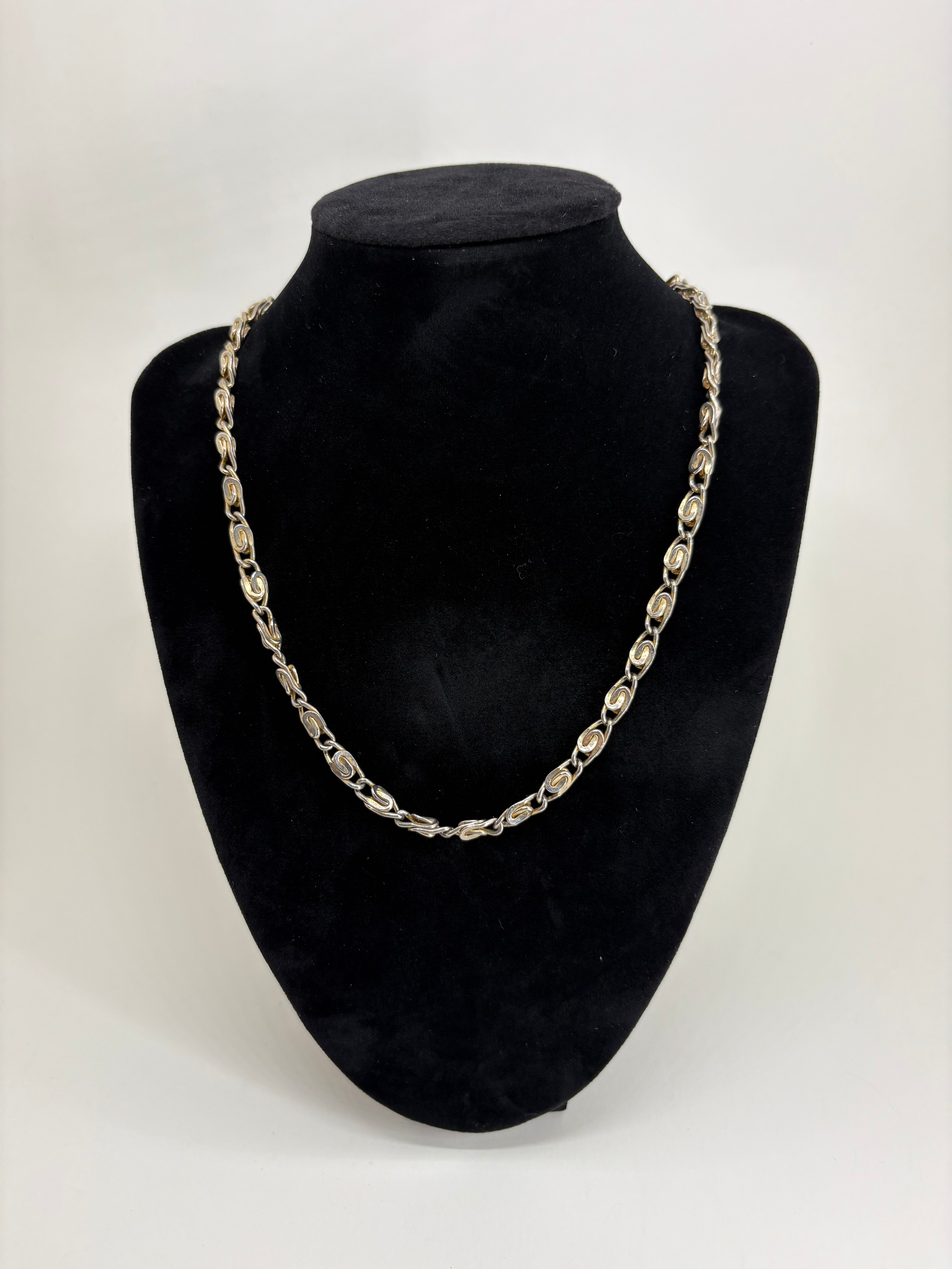 Vintage Gold Tone S-Link Chain Necklace 9"