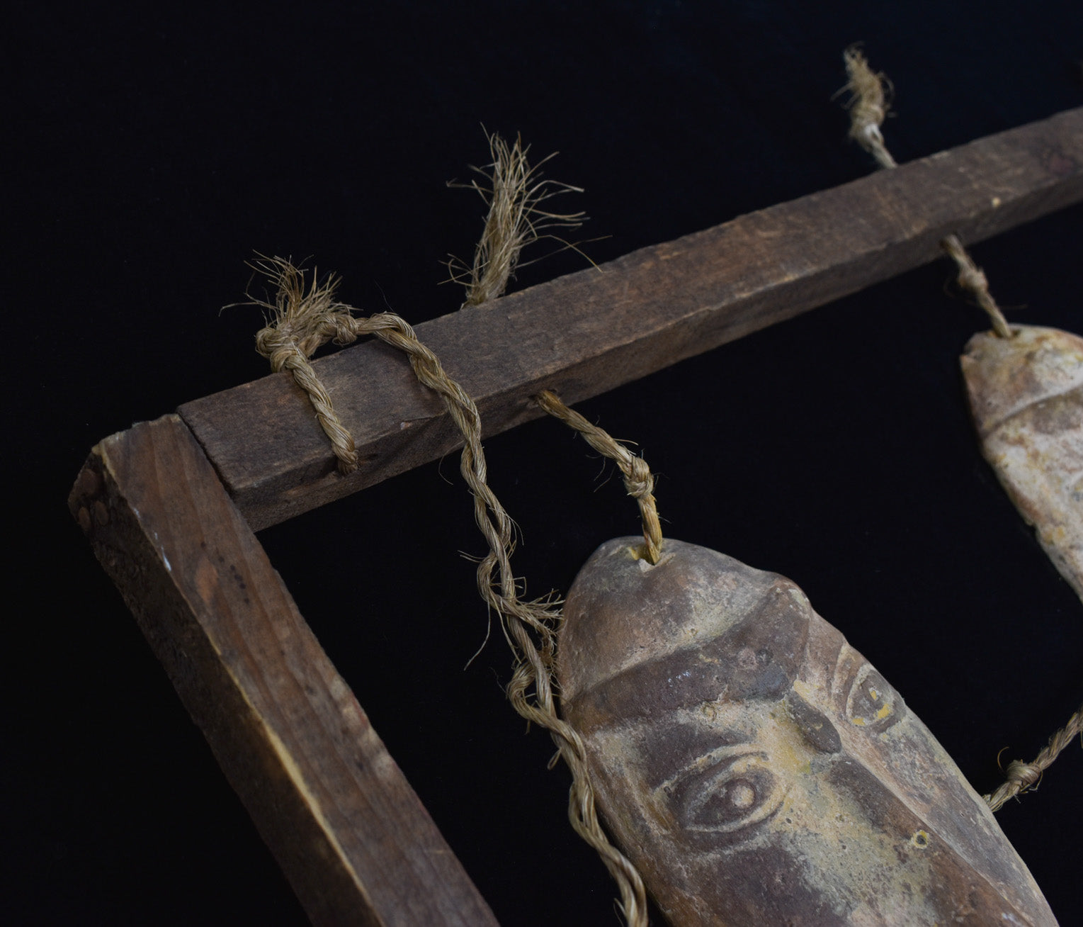 Clay Face Native Wood Rope Display Vintage Hand Made Tiki Native Handmade Decorative Piece