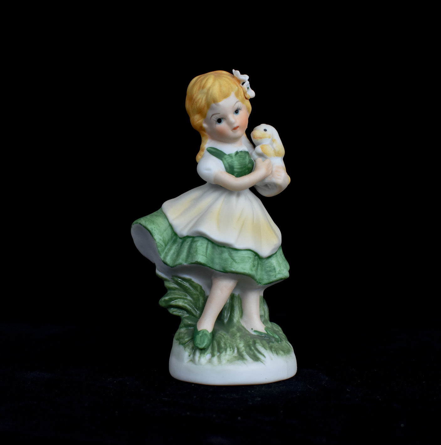 Vintage Napcoware Figurine Girl in Green & White Dress Holding Puppy C-8613 NICE