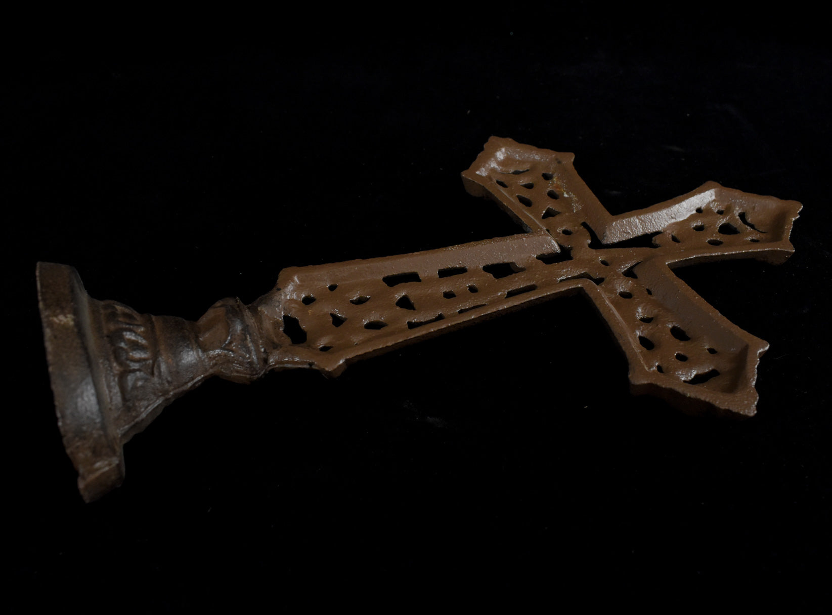 Cast Iron Cross Vintage Used Faith Rustic Brown 12inch Tall Standing