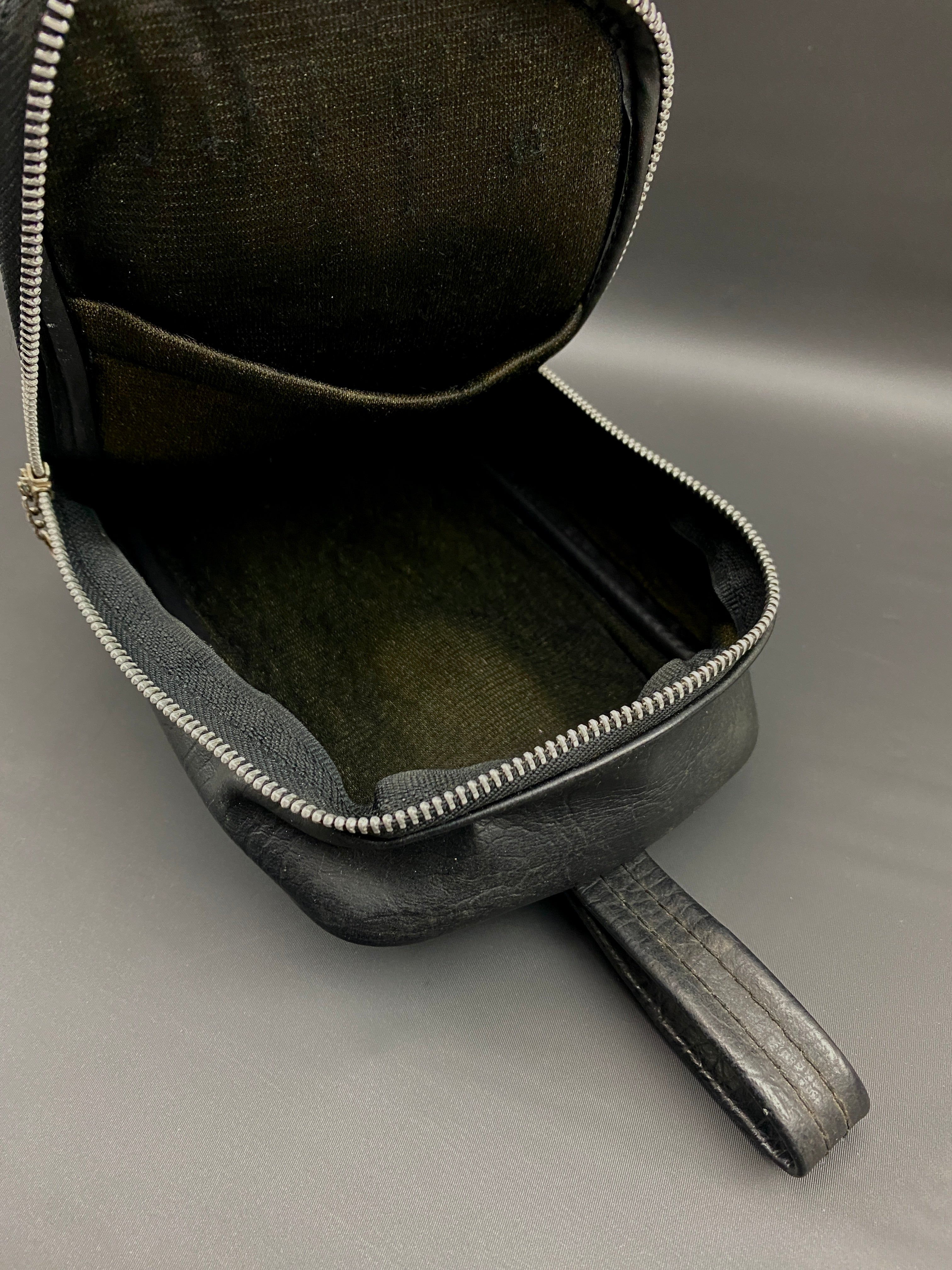 Beckman Industrial Black Leather Protective Vintage Camera Bag Used