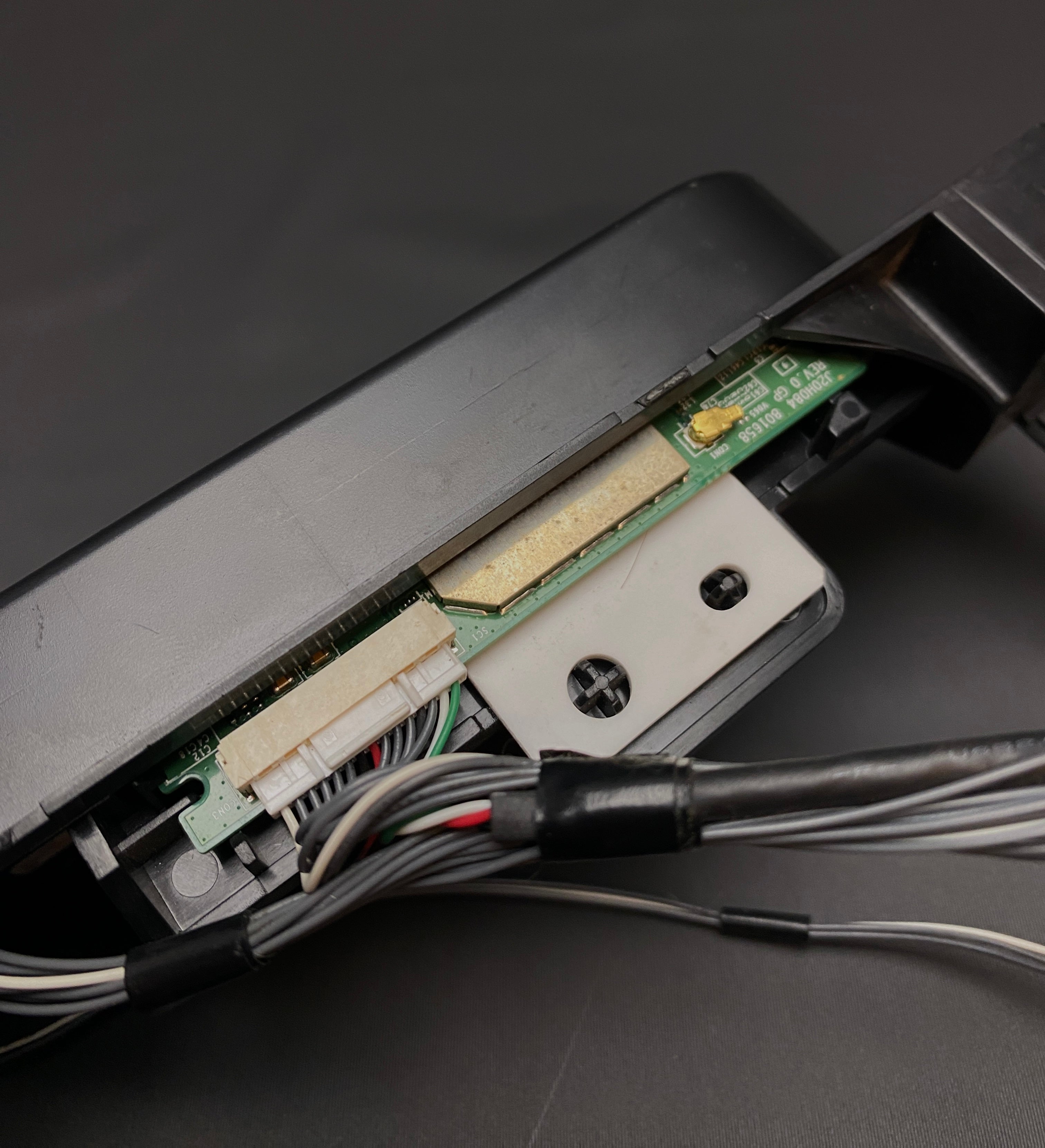 SONY XBR-65X850C IR SENSOR A2069432A Wi-Fi Module And Wire Harness Used