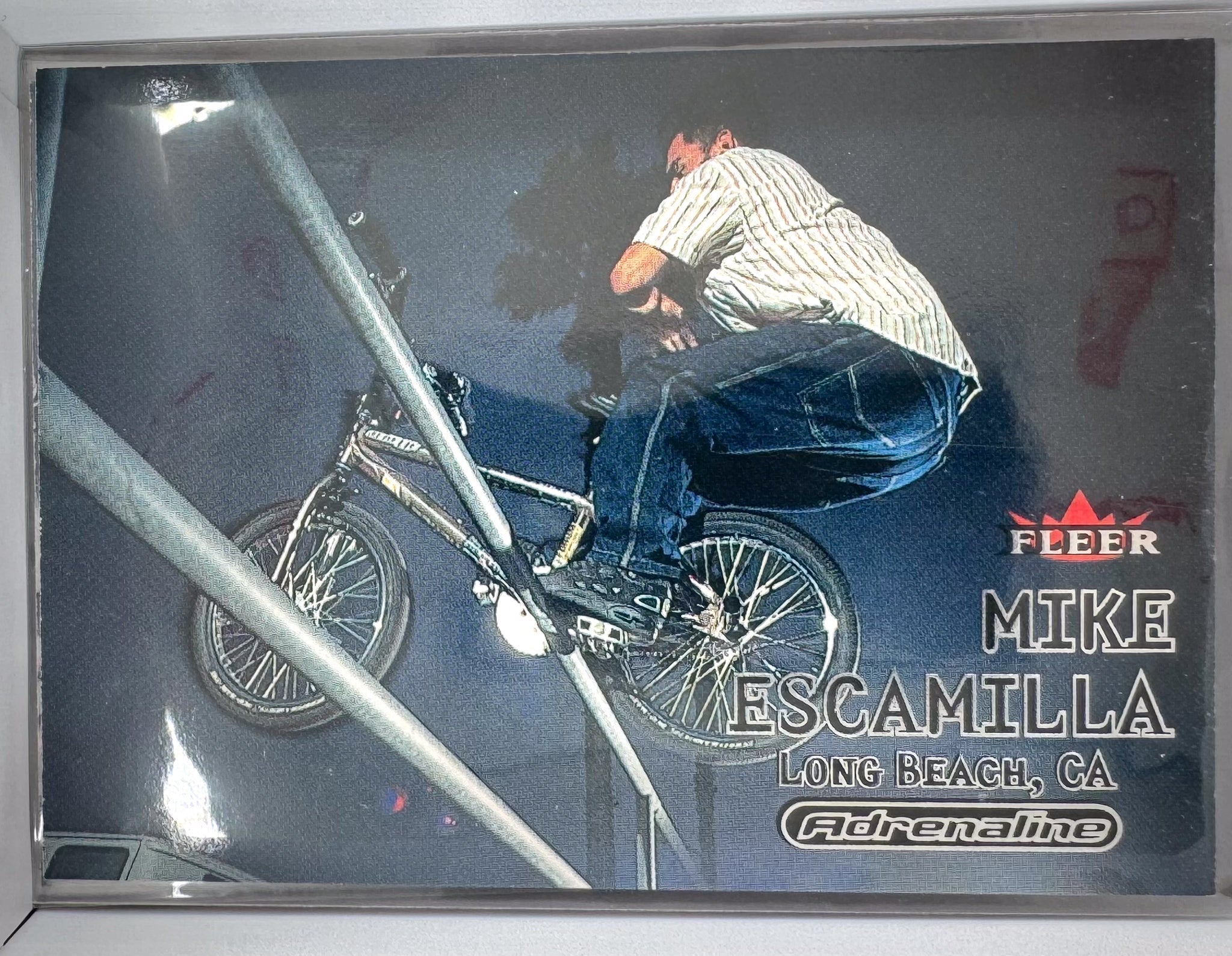 Adrenaline Fleer 2000 Action Sports Card No.47 Mike Escamilla BMX