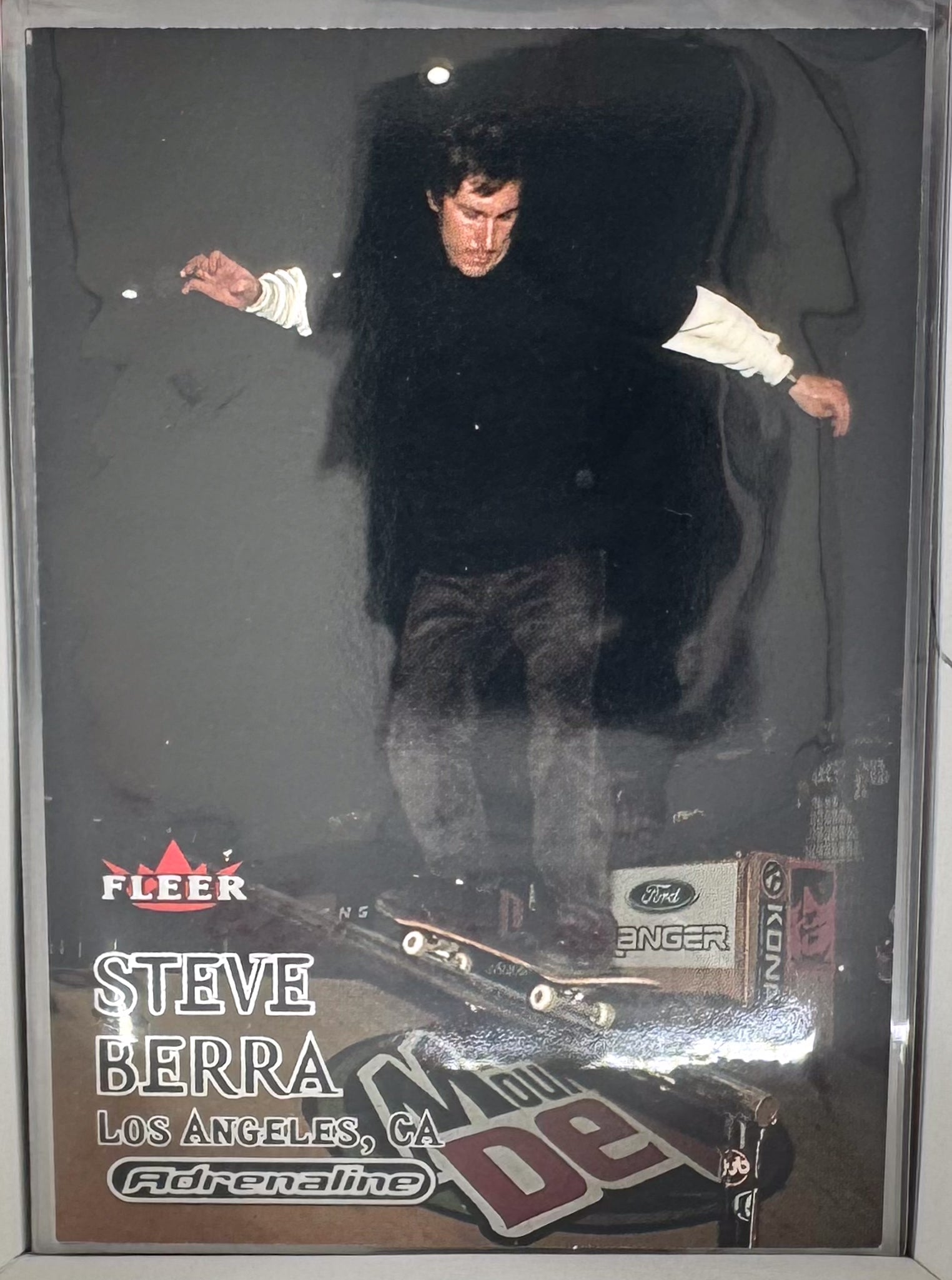 Adrenaline Fleer 2000 Action Sports Card No.87 Steve Berra Skateboarding