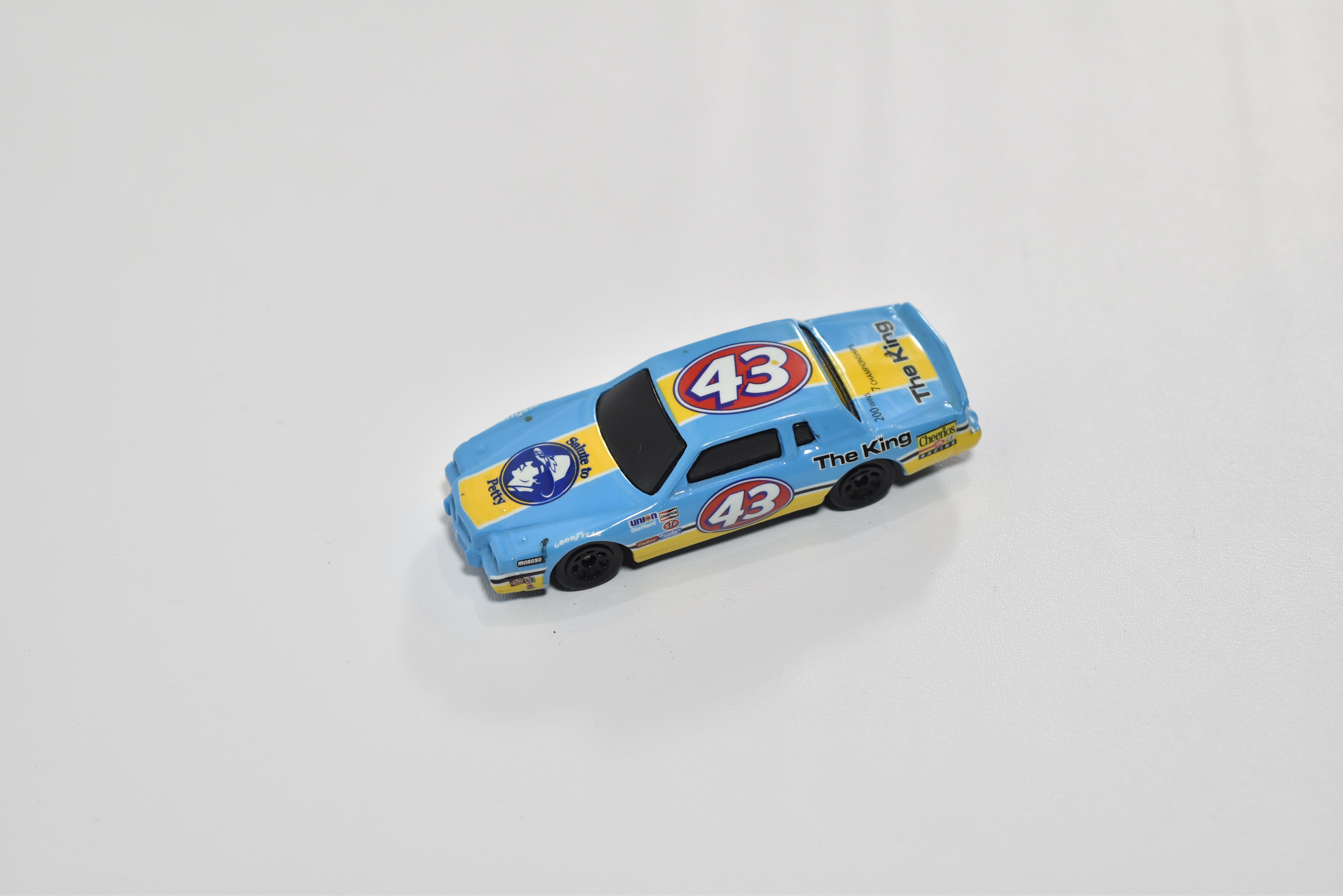 Diecast Nascar Car 1:64 Richard Petty #43 Blue Stock Car 2003