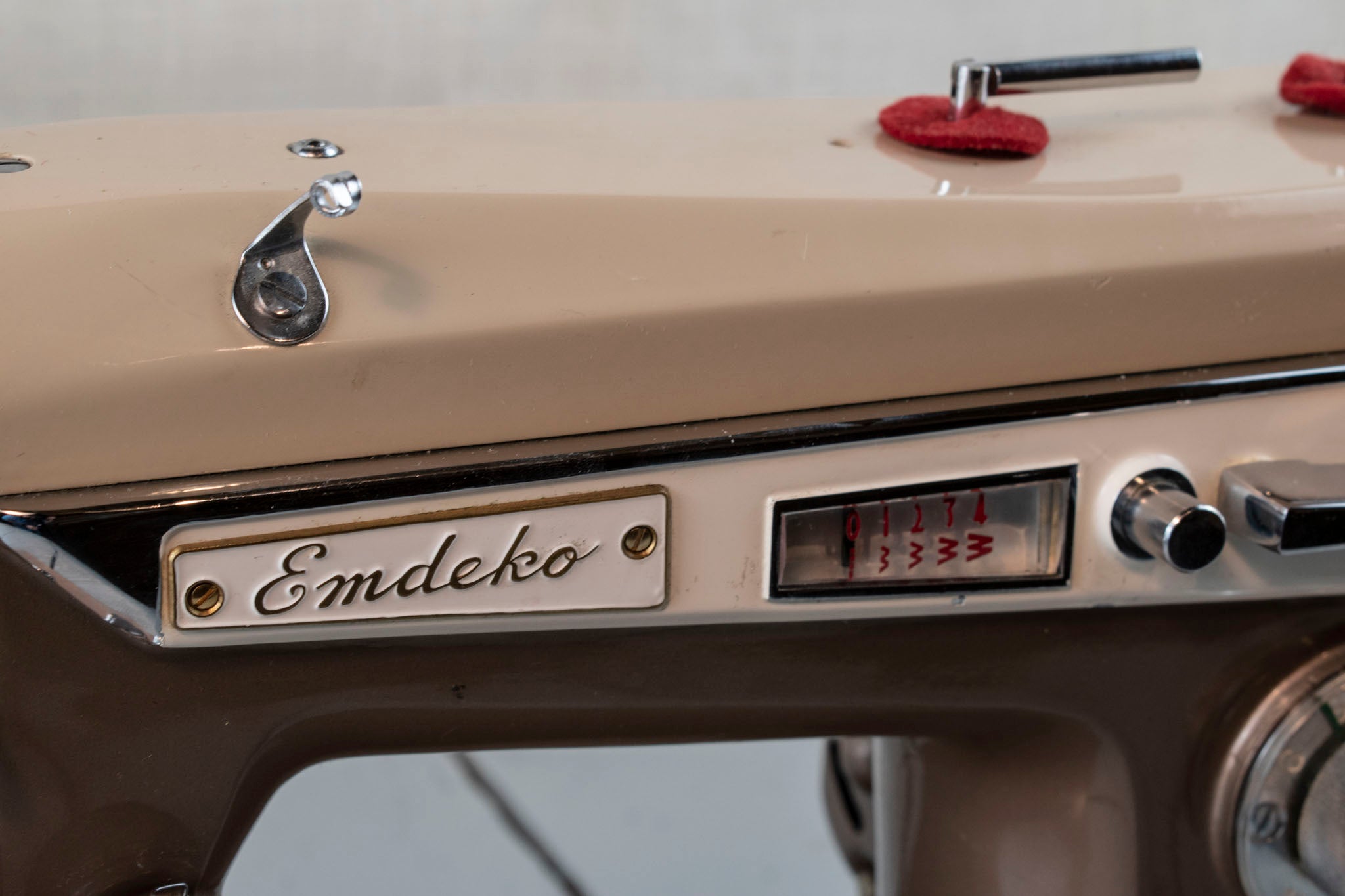 Emdeko Sewing Machine j-a21 e32808 Vintage
