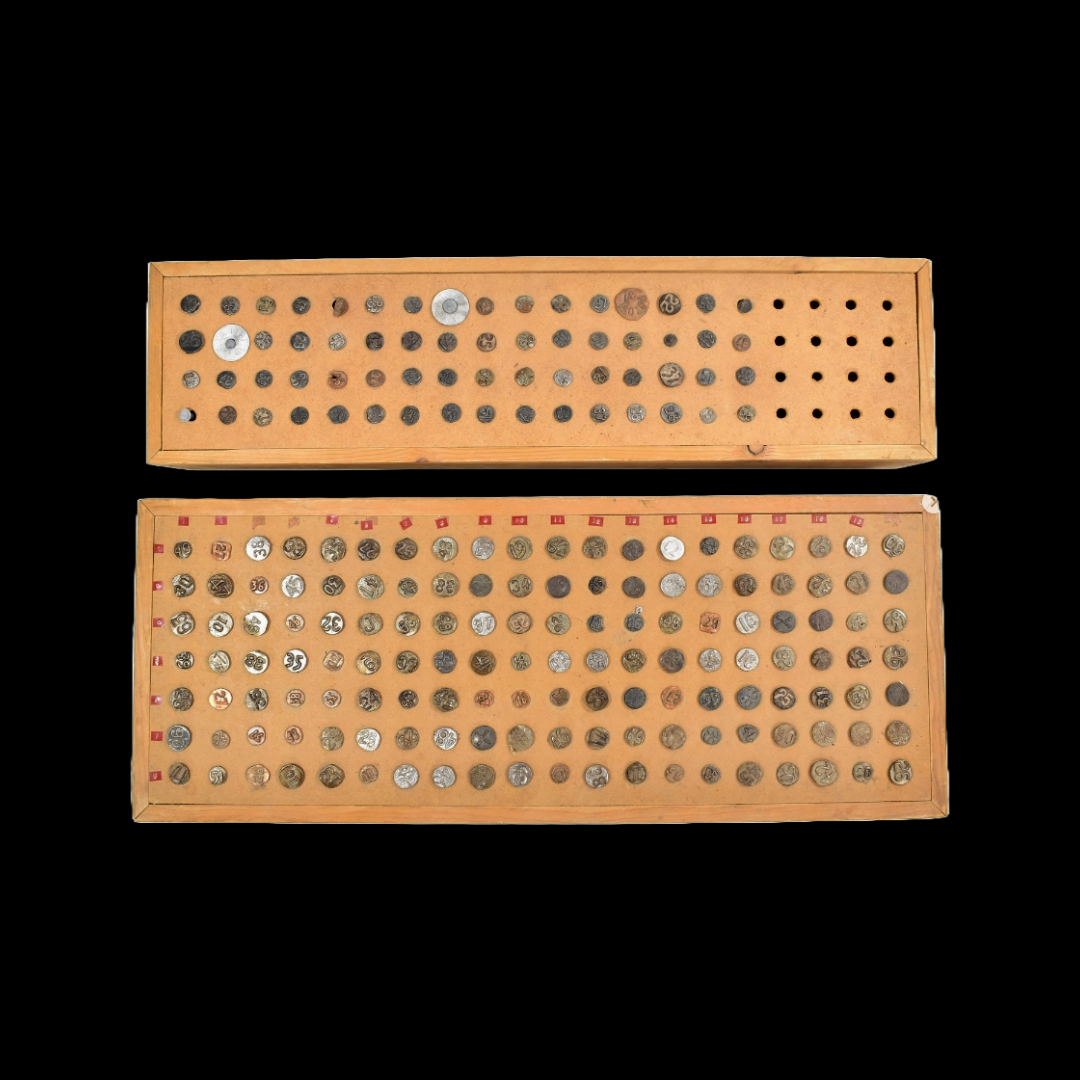 Vintage Antique Railroad Nails Numbered Dated 1925-1942 With Display Case 240pc