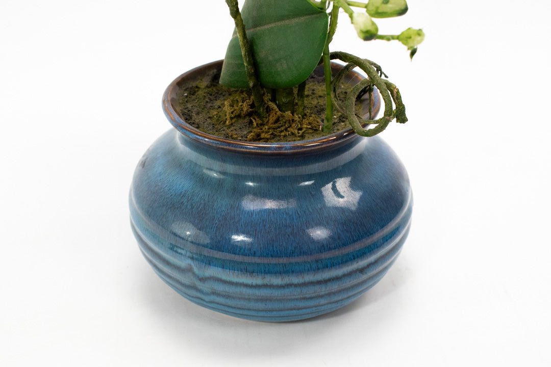 Home Decor Flower and Pot Blue & White Flowers 15in