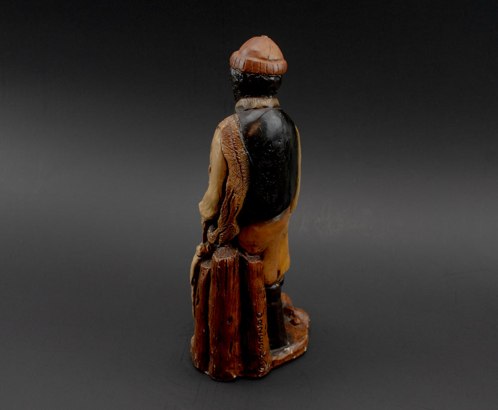 Fishermen and son 10 inch statue Orzeck Ware Massachusetts Used