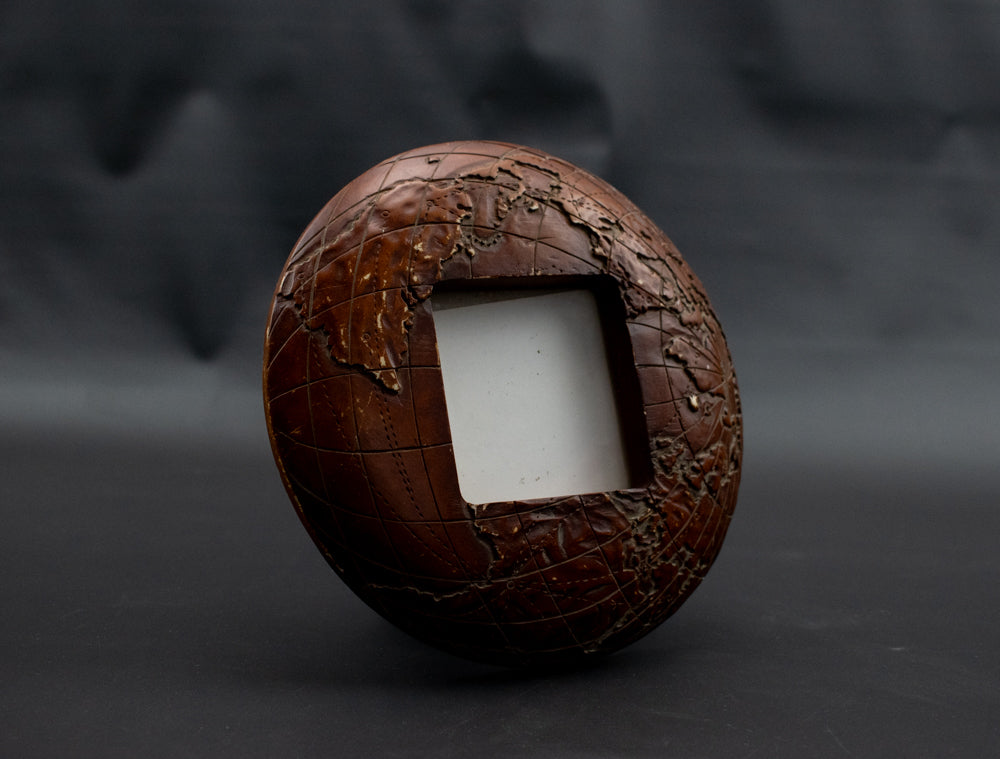 Picture Frame 3x3 Globe made in Taiwan picture frame used
