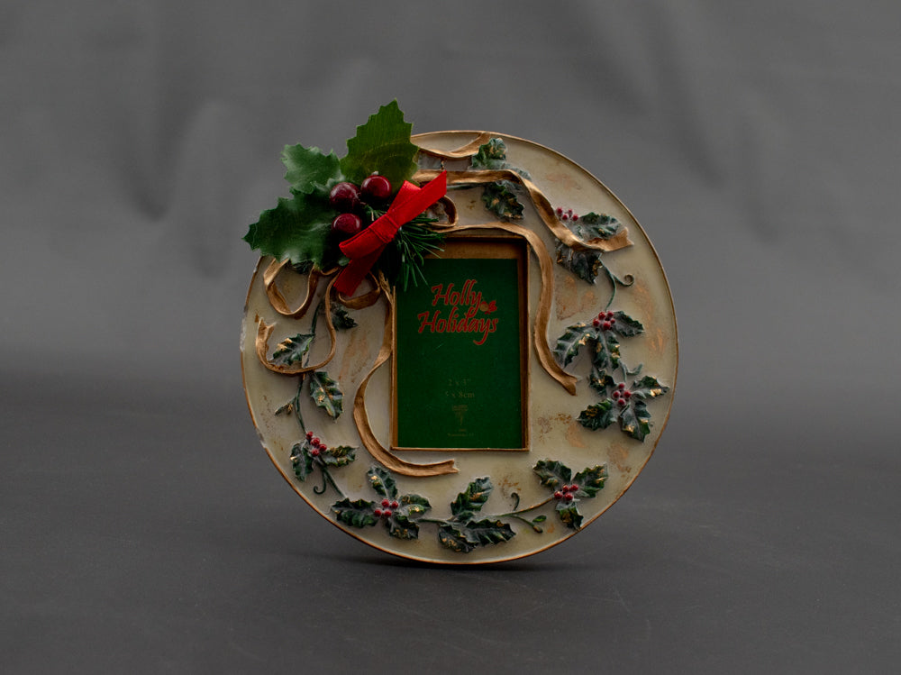 Holidays 2 x 3 Picture Frame Used Christmas Themed