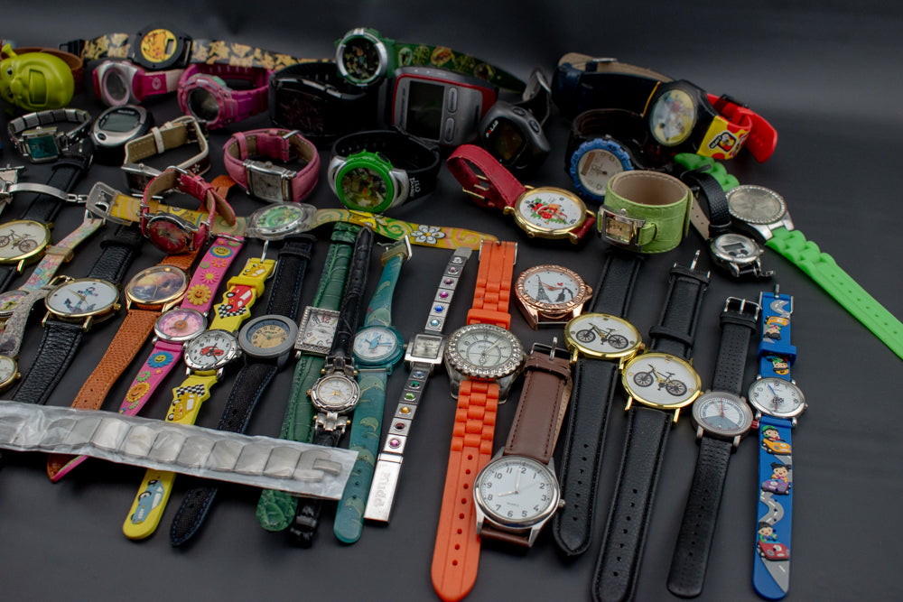 Watch Lot Used Wrist Watch Mixed Bulk Lot 55 Watches Parts Untested