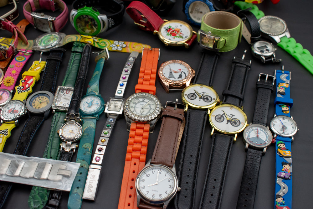 Watch Lot Used Wrist Watch Mixed Bulk Lot 55 Watches Parts Untested