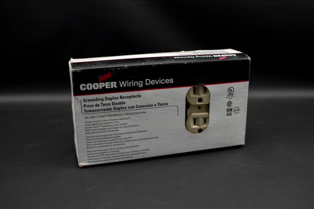 Outlets Cooper Wiring Devices new in box 15A 125v 2Pole Box of 10