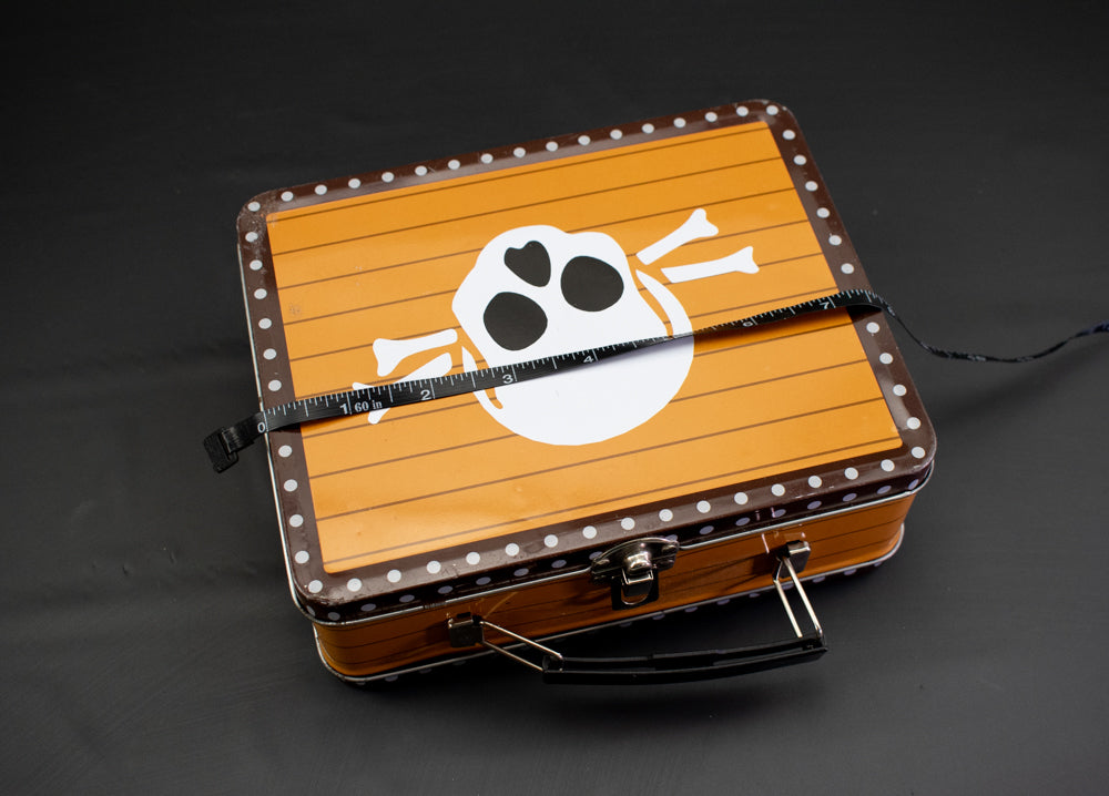 Skull Pirates Kids lunch box tin Lunch Box Mega Toys Exclusive