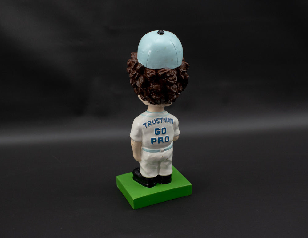 Microsoft Windows XP Pro Eddy "Reliable" Trust Man BobbleHead Baseball Bobble