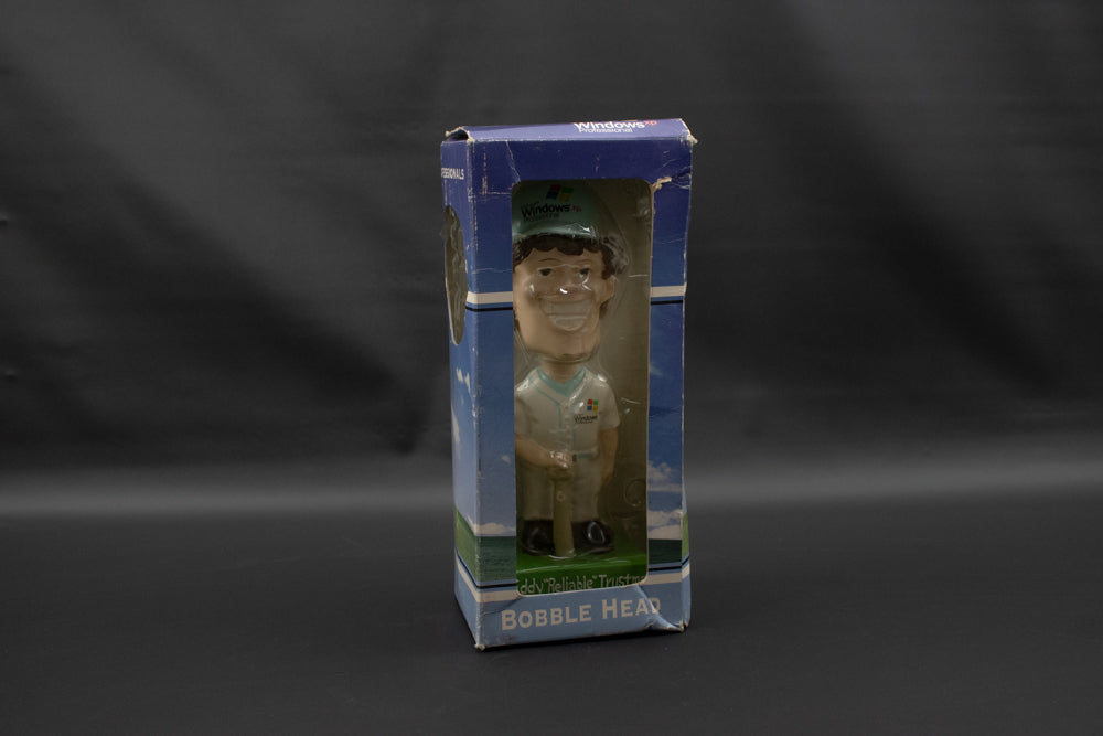 Microsoft Windows XP Pro Eddy "Reliable" Trust Man BobbleHead Baseball Bobble