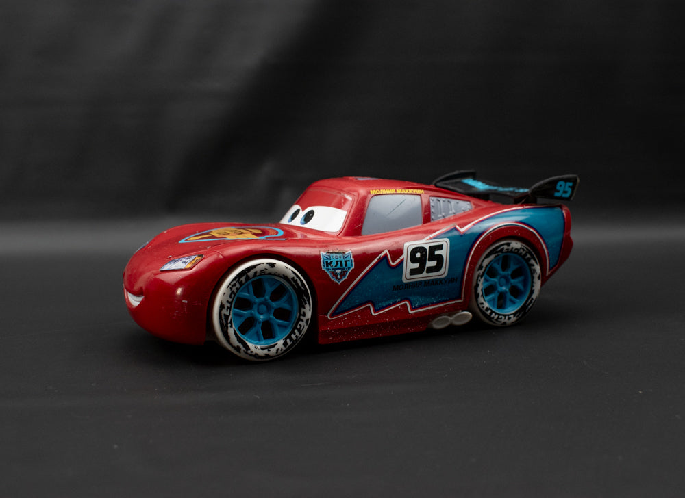 Disney Cars Toys Lightning McQueen Red Vehicle Toy Car 8in