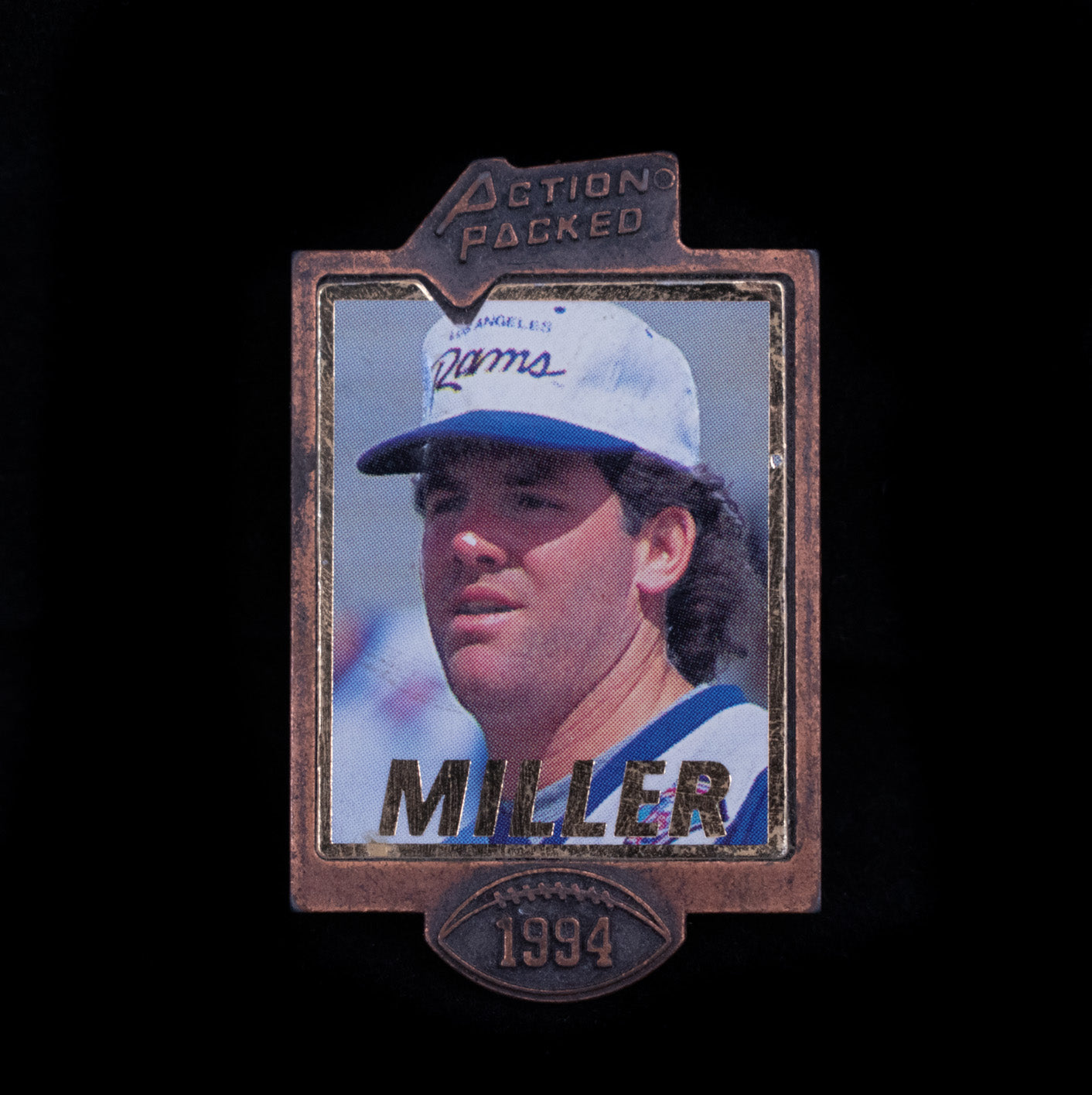 1994 ACTION PACKED FOOTBALL CHRIS MILLER QUARTERBACK CLUB LAPEL PIN LA RAMS