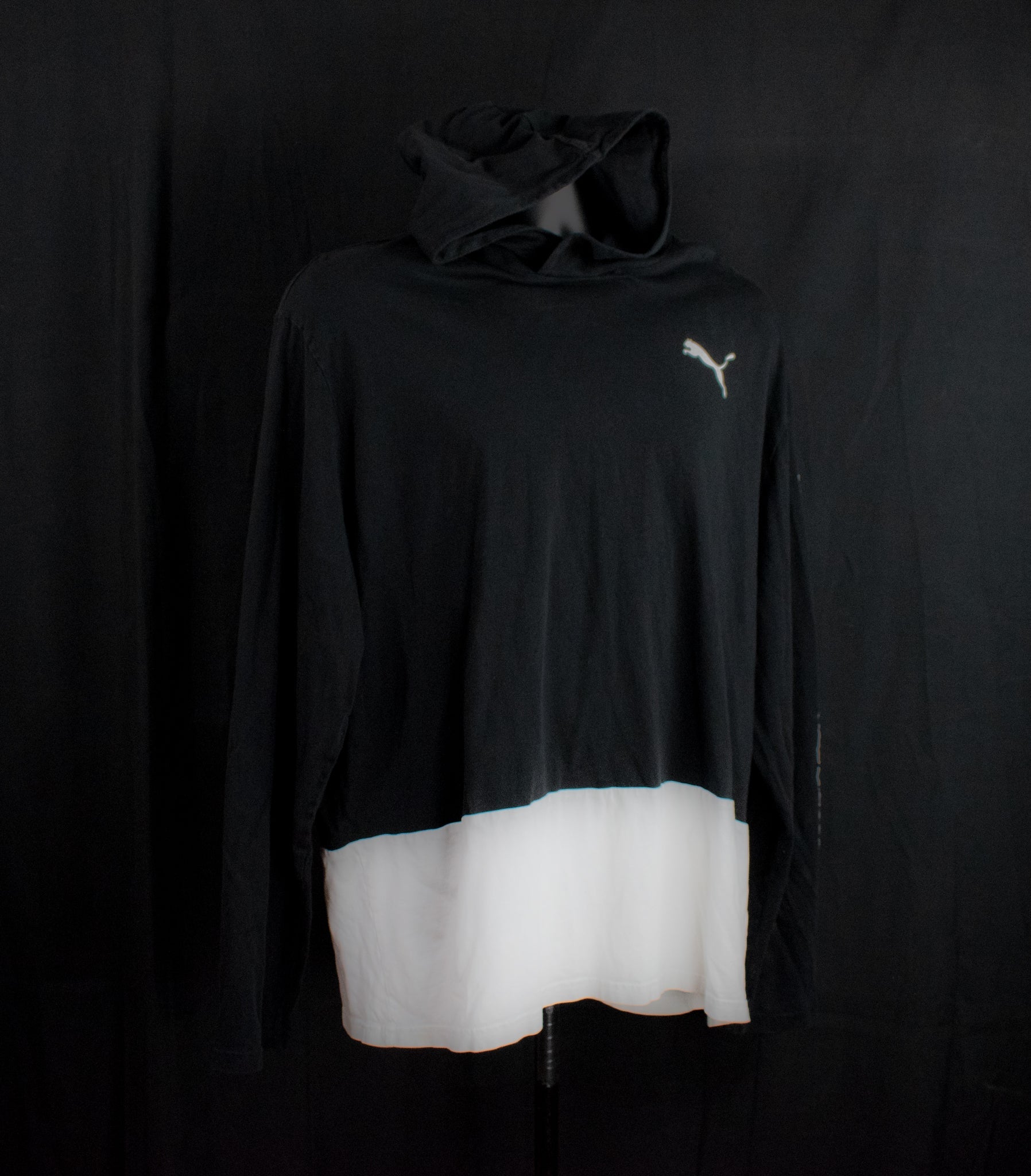 Puma Lightweight Hoodie Shirt Black White Adult XL Long Sleeve Workout Shirt