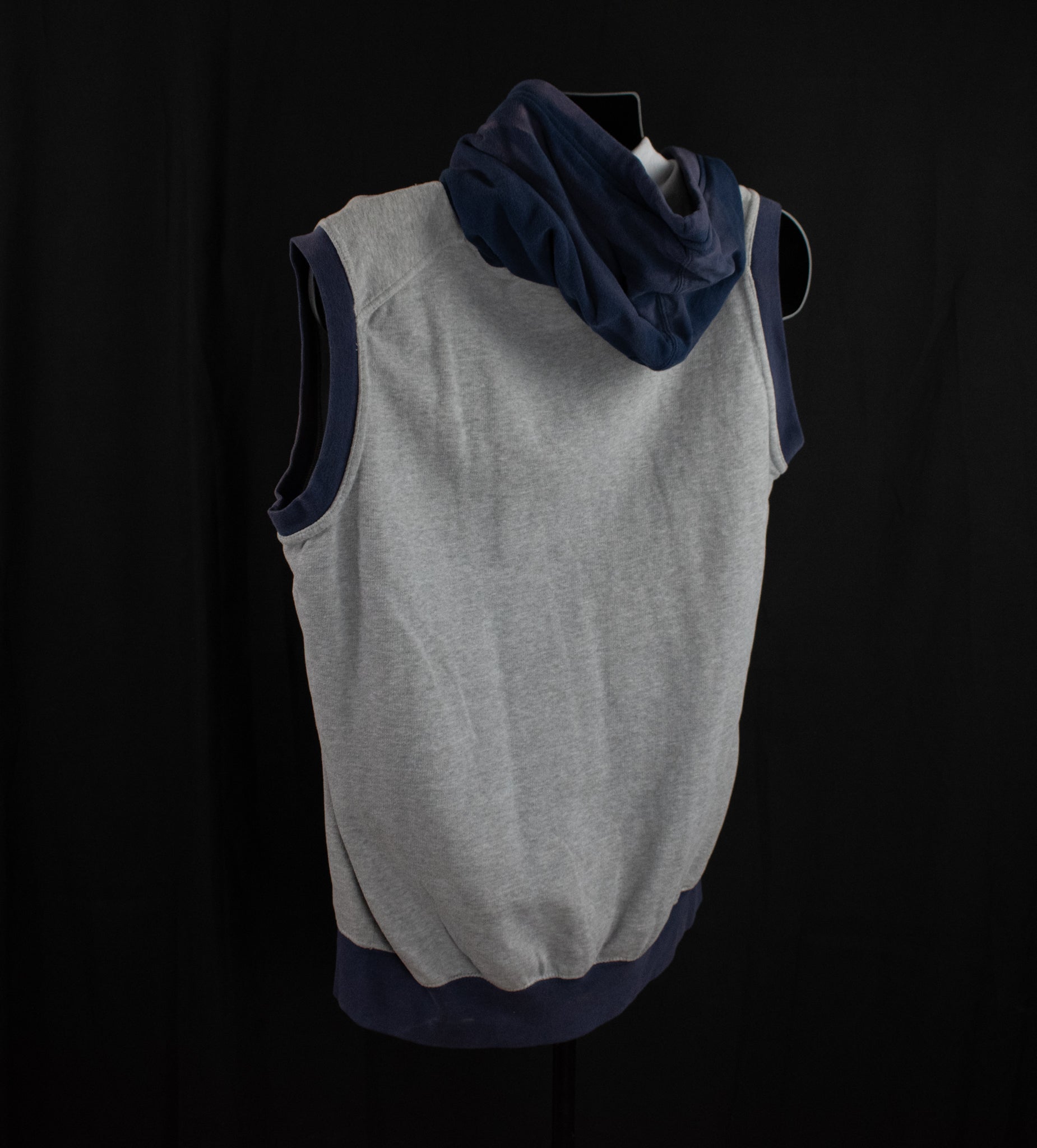 New York Yankees Cutoff Sweater Vest Blue Gray Hoodie Genuine Merchandise Large MLB