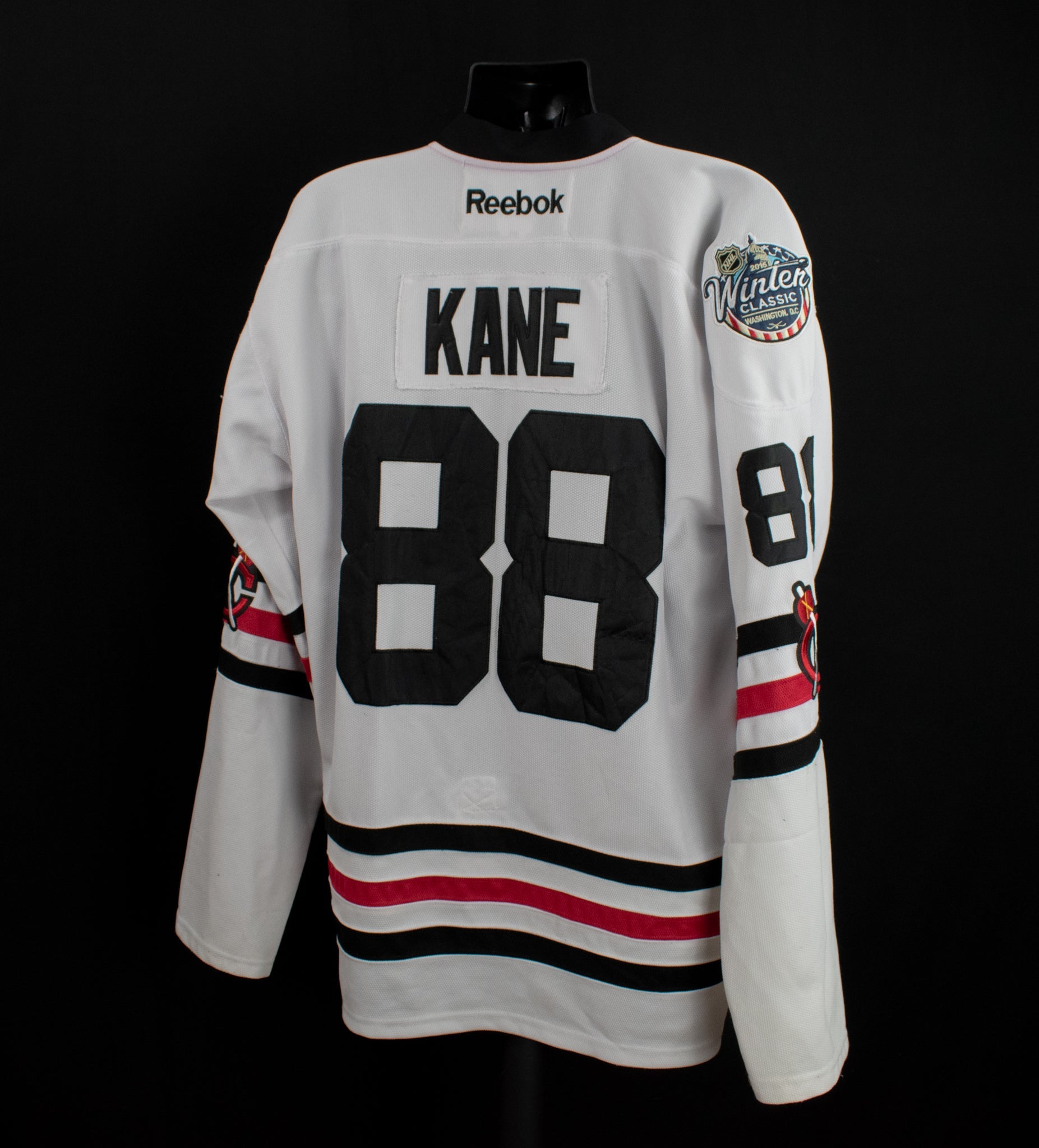 Chicago Black Hawks Patrick Kane 88 Winter Classics White Jersey 2015 Reebok Used