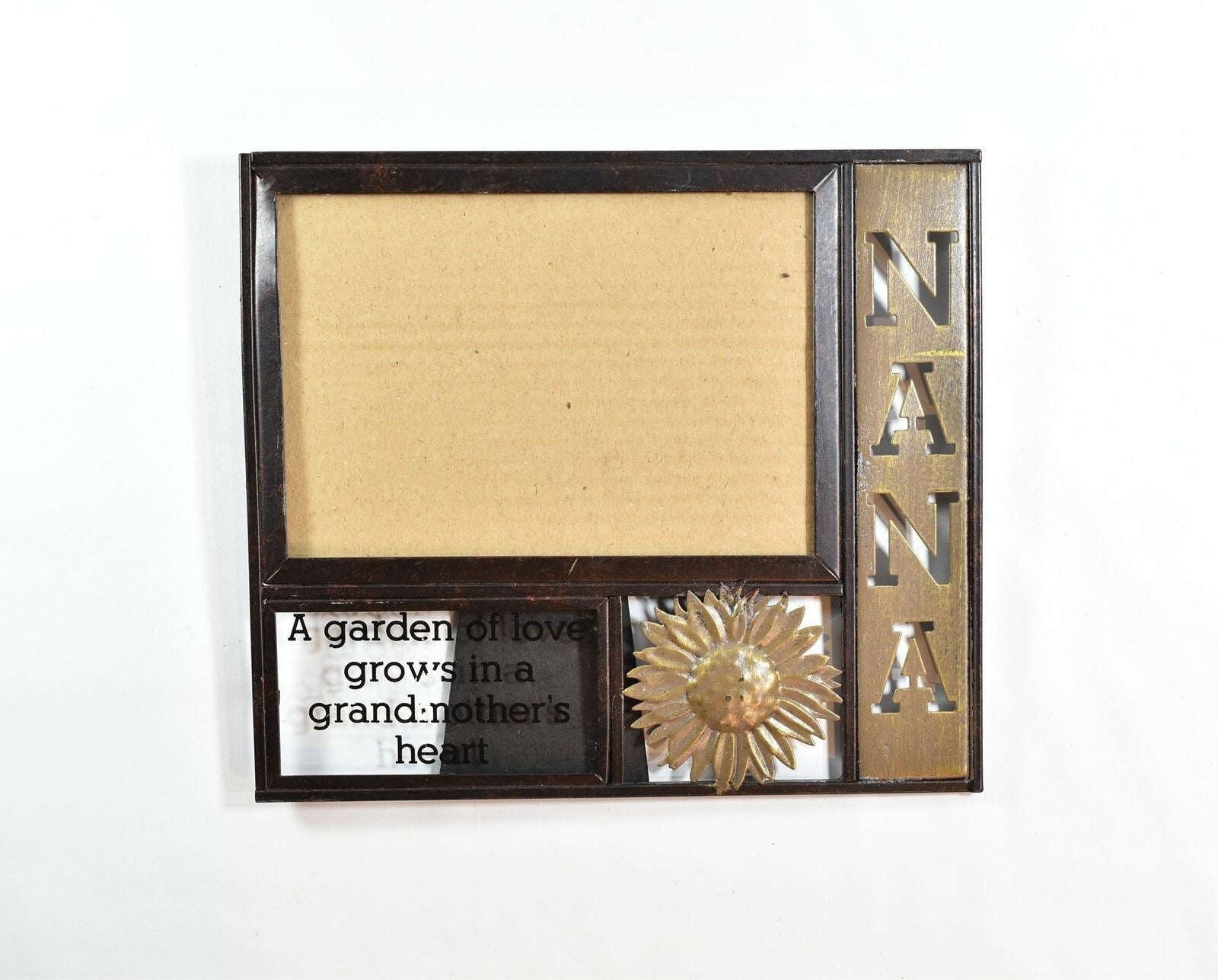 Fabulous Las Vegas Collectible plate used 11.5