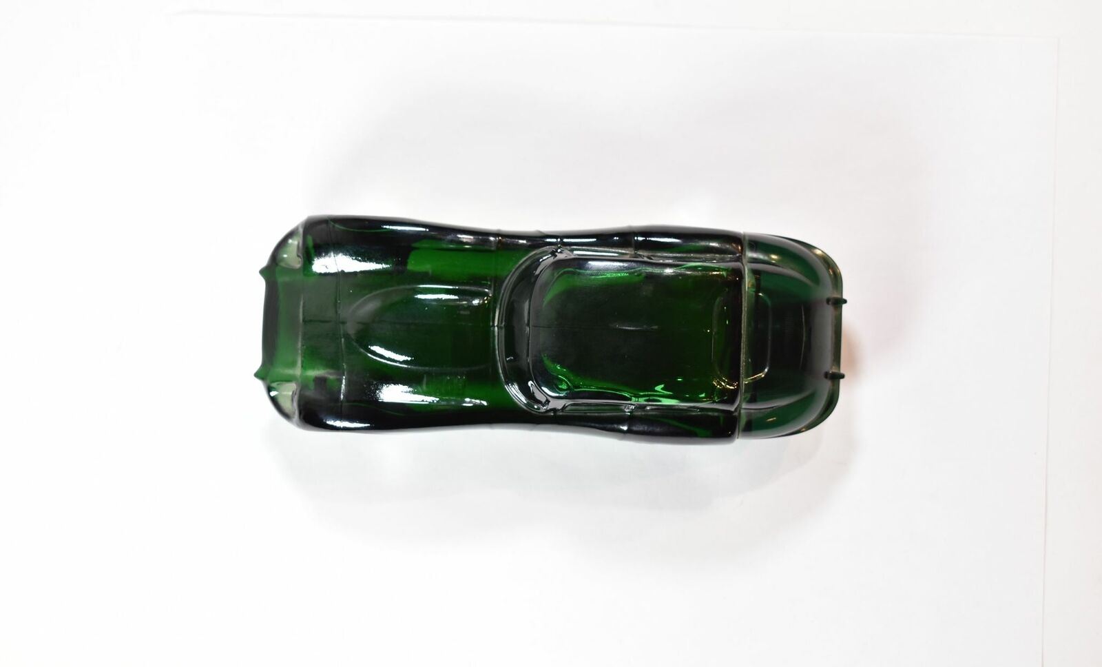 Avon Jaguar Car Decanter Glass Bottle Car Deep Woods After Shave 5FL. Oz Used Fi