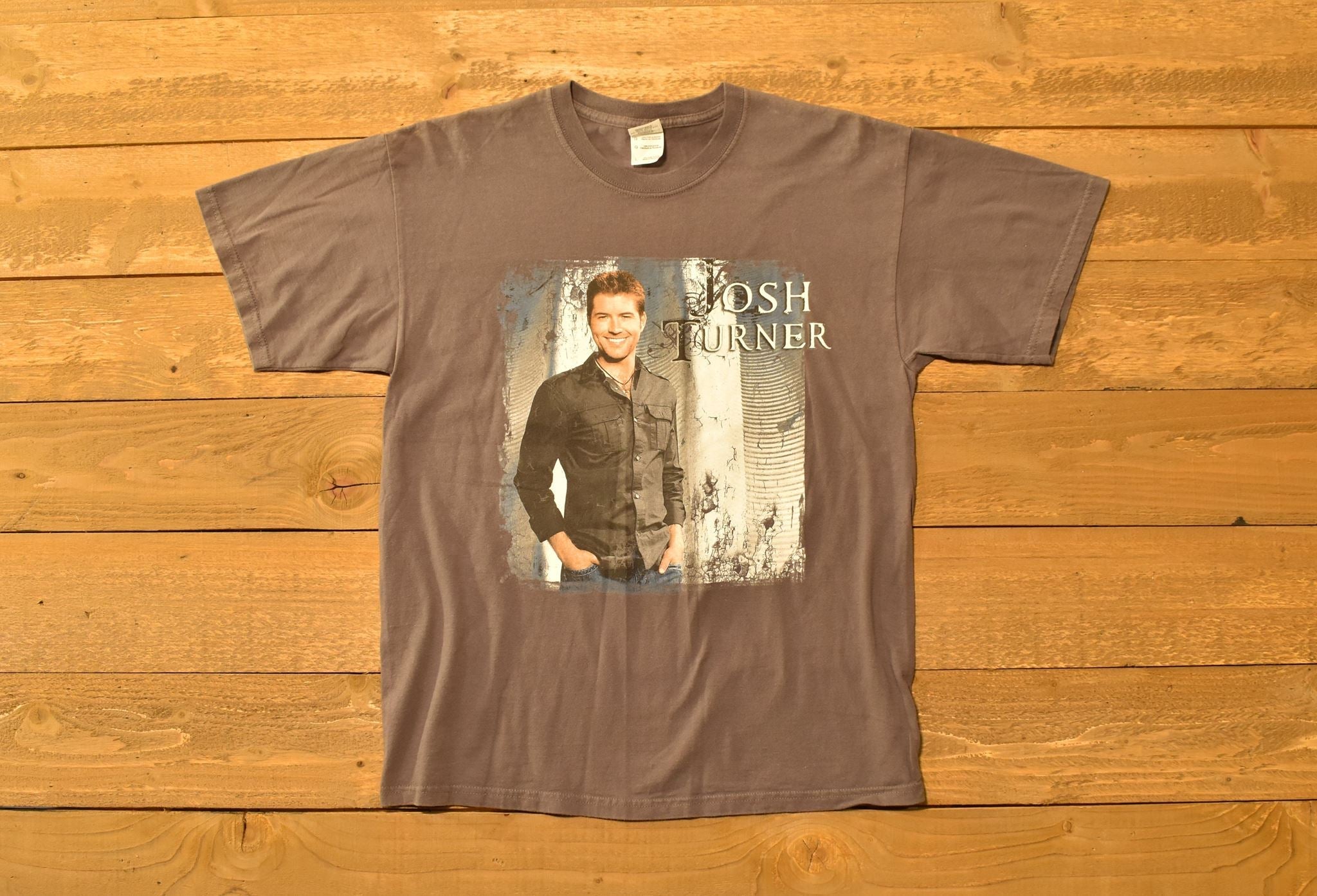 Josh Turner T-shirt Large Grey Authentic Tour Shirt Concert Tee