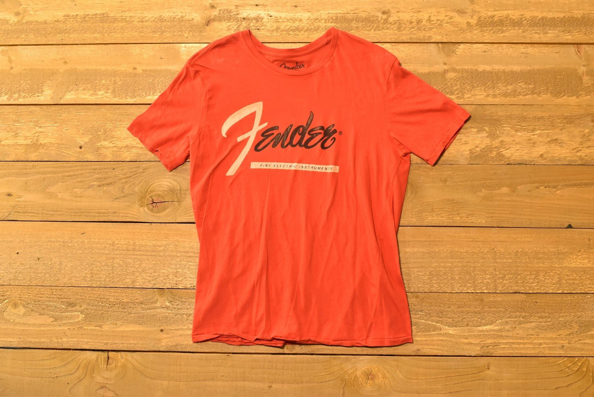 Fender Red T-shirt mens Large Shirt Lucky Brand Fine Electric Instrument Used
