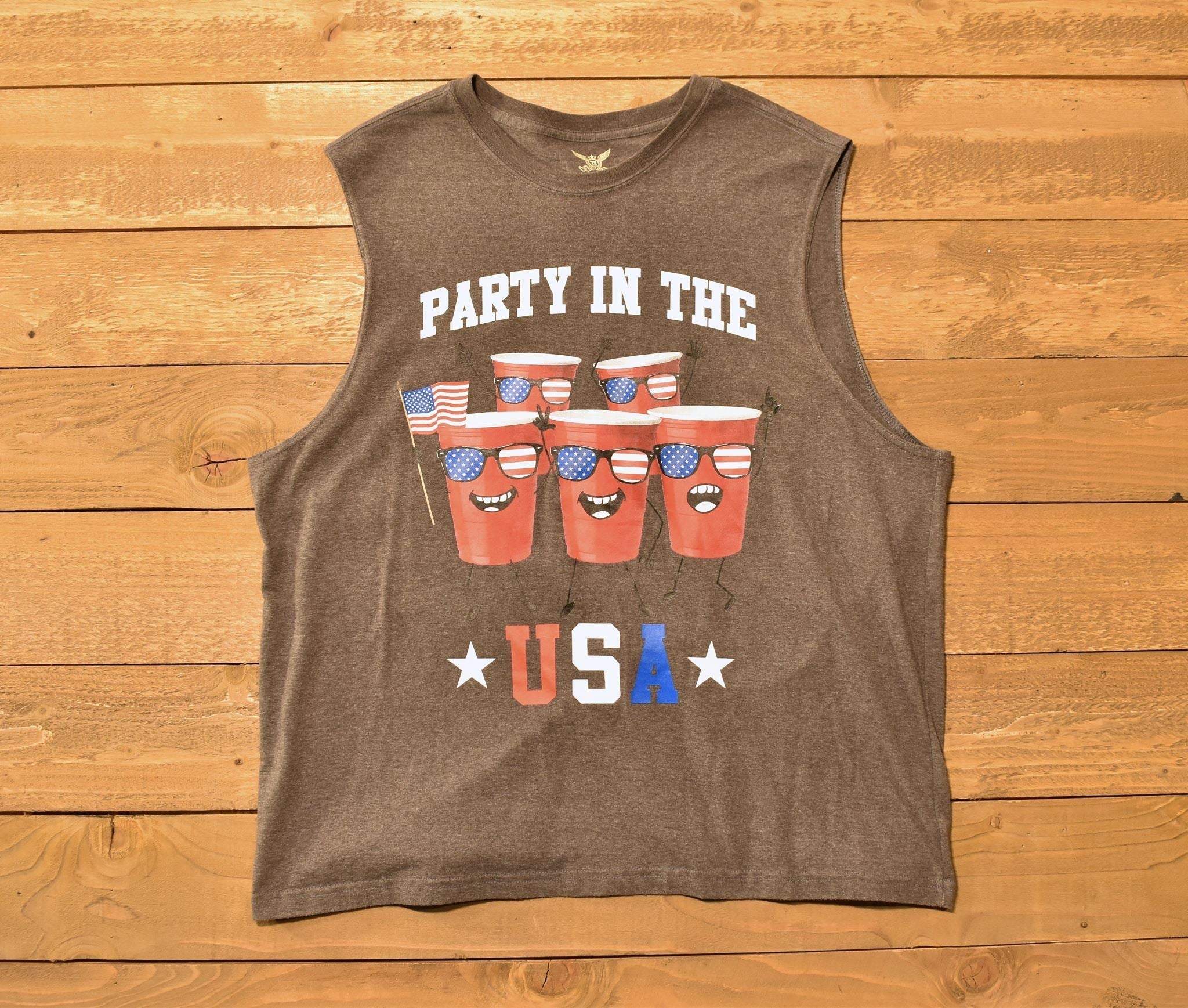 Party in the USA Mens XL Cut off tee Summer shirt Faded Glory Brand used