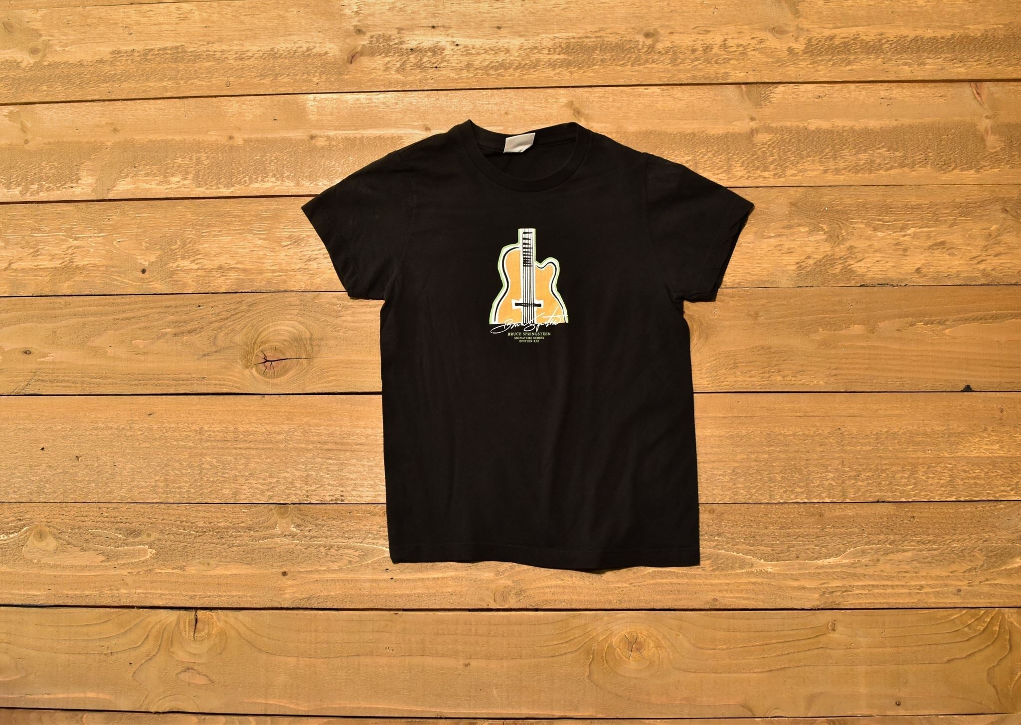Hard rock live large female t shirt Authentic Bruce Springsteen Signature series