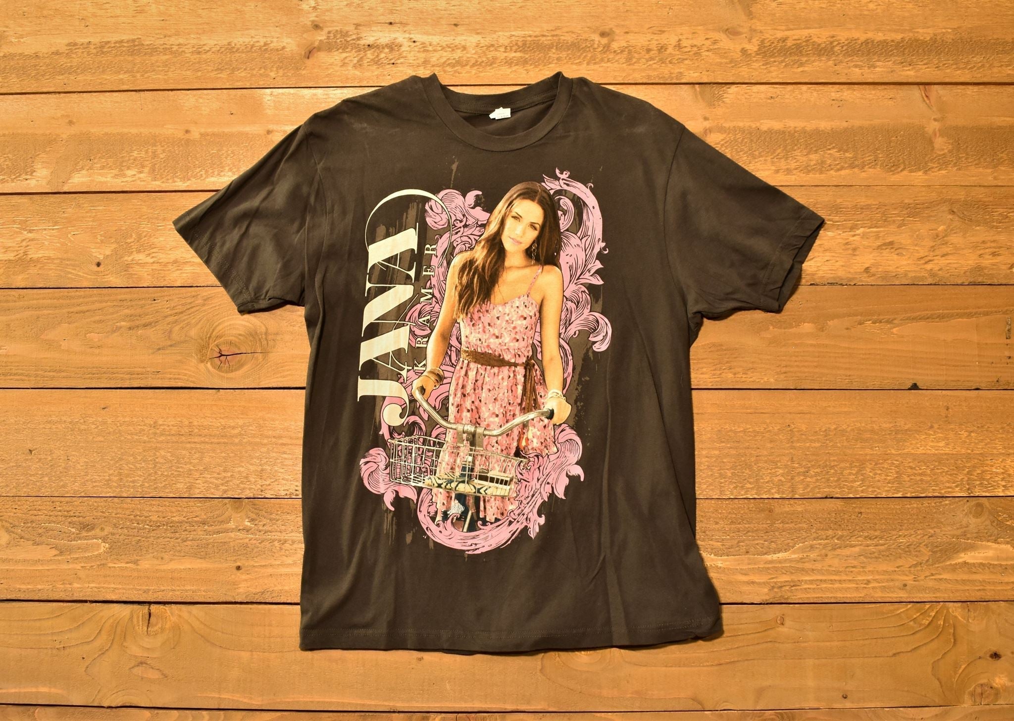 Jana Kramer Concert Tee Large t shirt Used