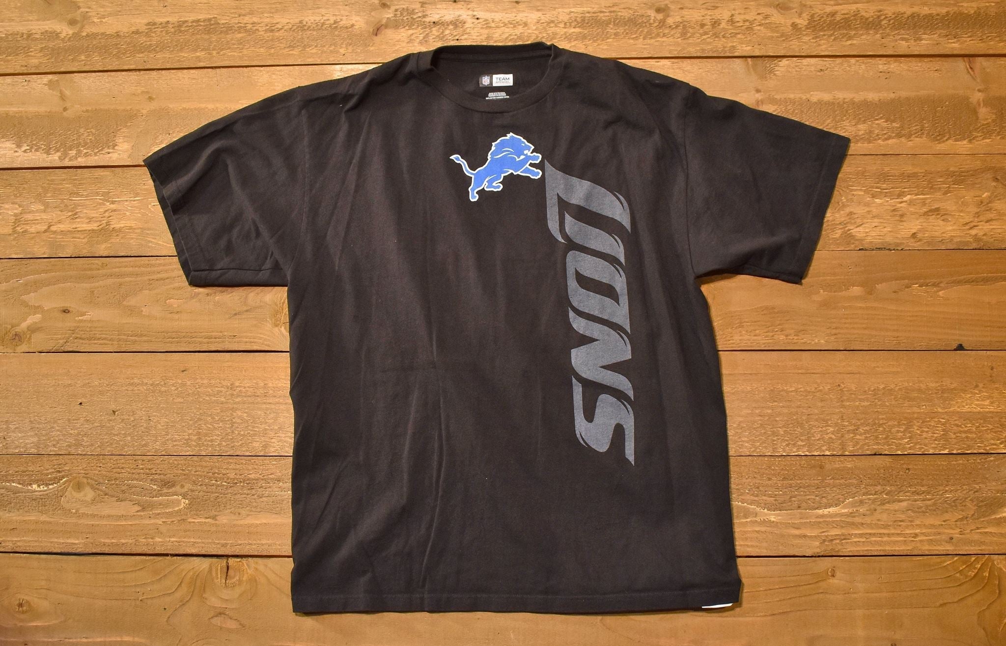 Lions Mens XL Black Tshirt used NFL Player Team Apparel Used