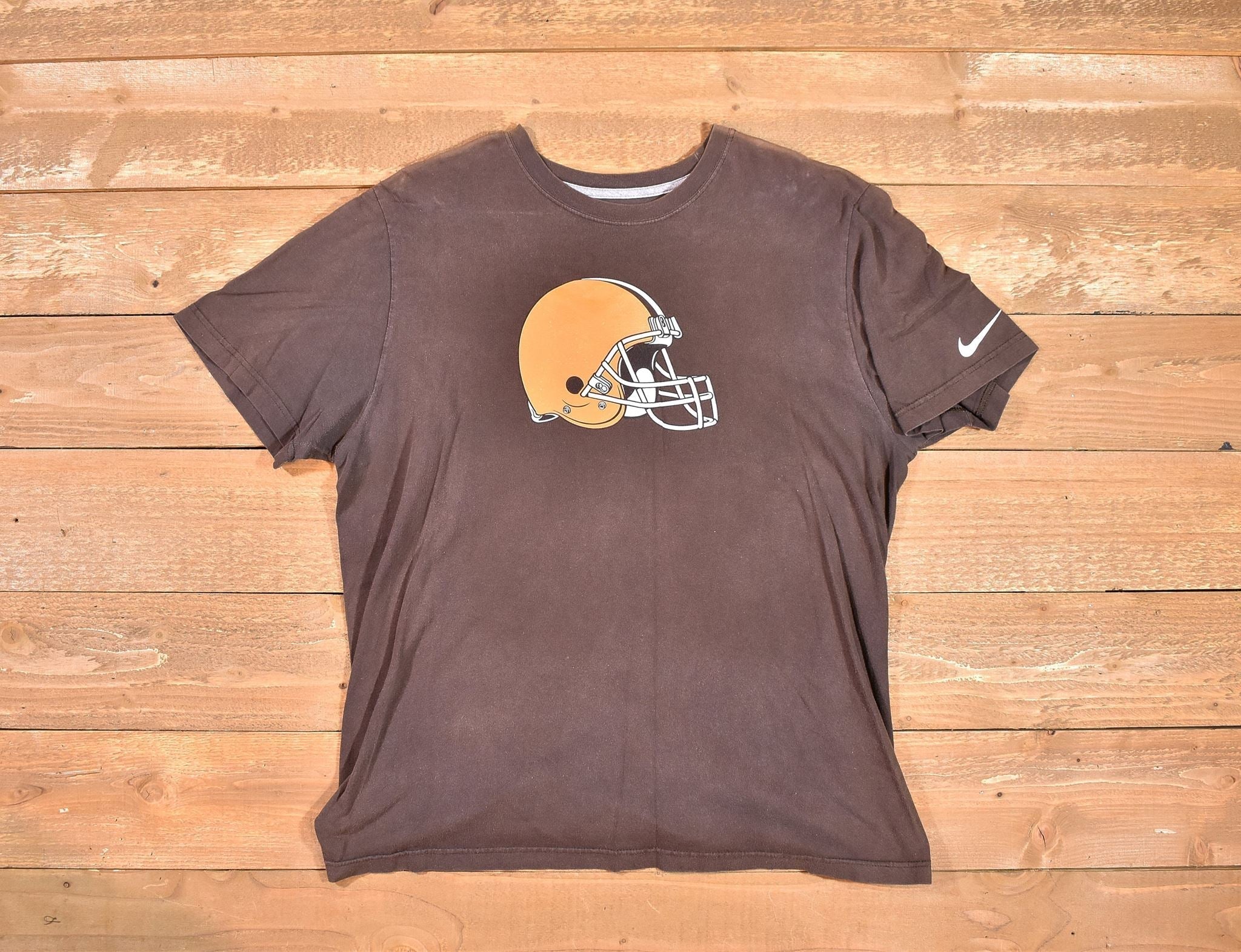 Cleveland brown’s NFL Football team XL Nike Shirt used Faded Authentic Nike NFL