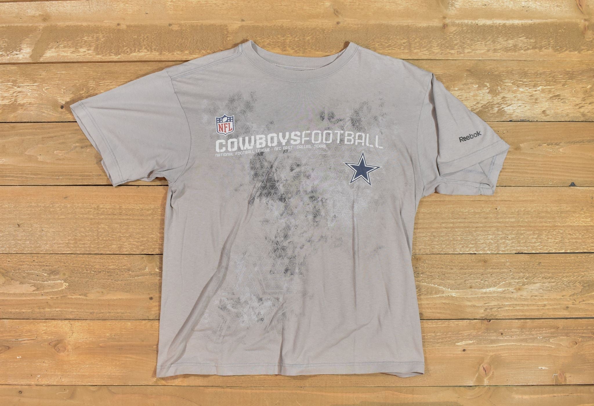 Dallas Cowboys t-shirt Medium Reebok Authentic Branded Used Tee