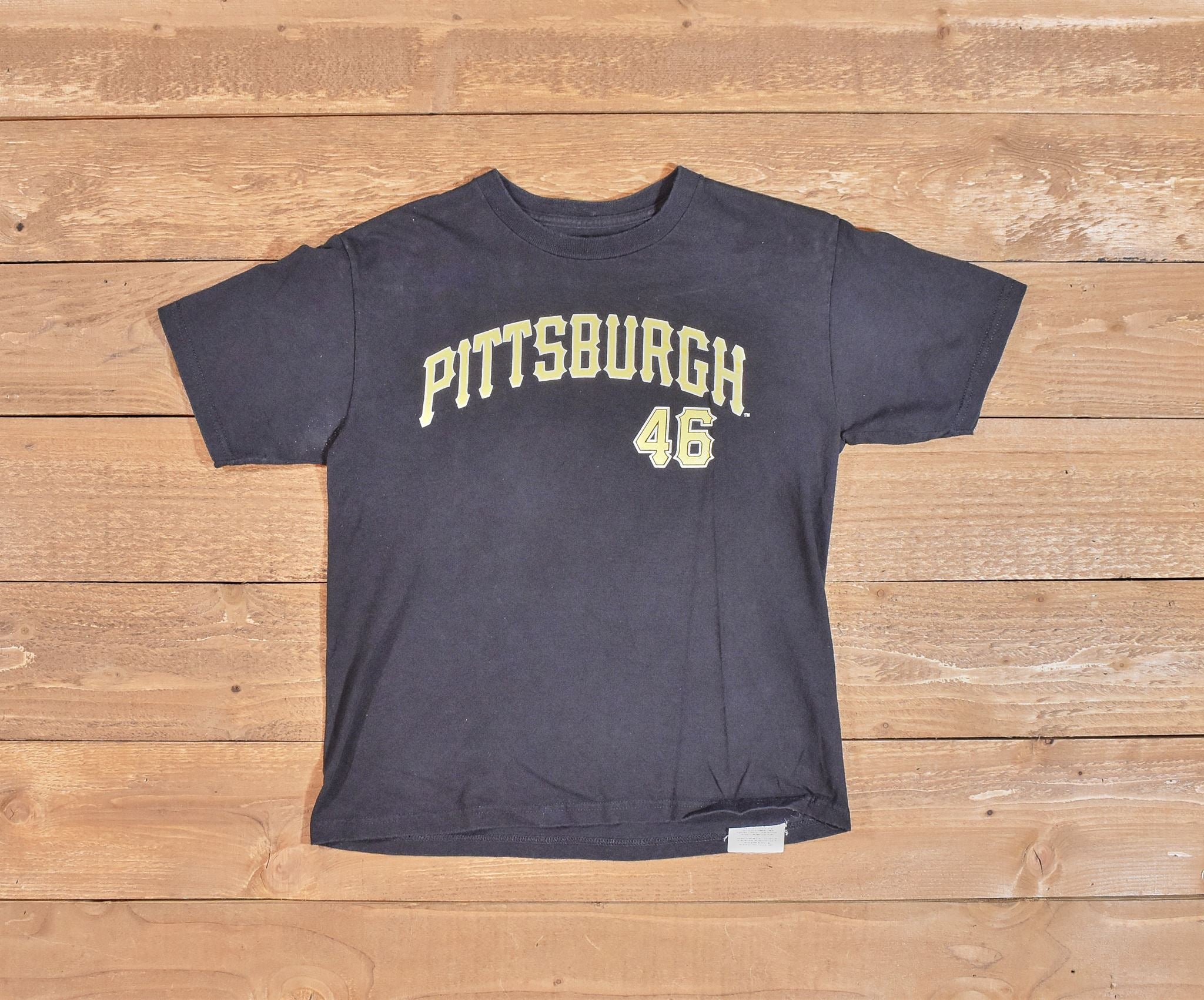 Pittsburgh Pirates 46 Jones MLB T shirt used Kids Medium Baseball tee Authentic