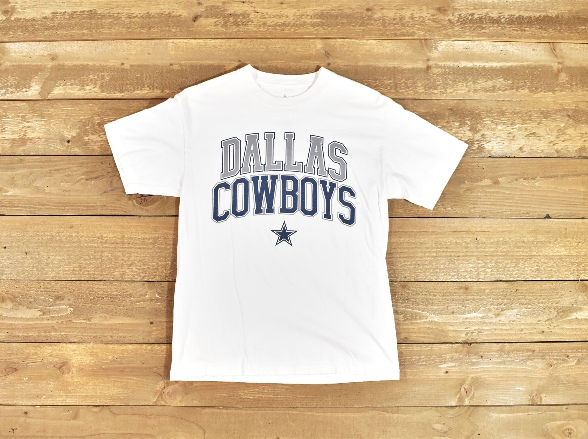 Dallas Cowboys MEns t-shirt Medium tee Used White T Shirt