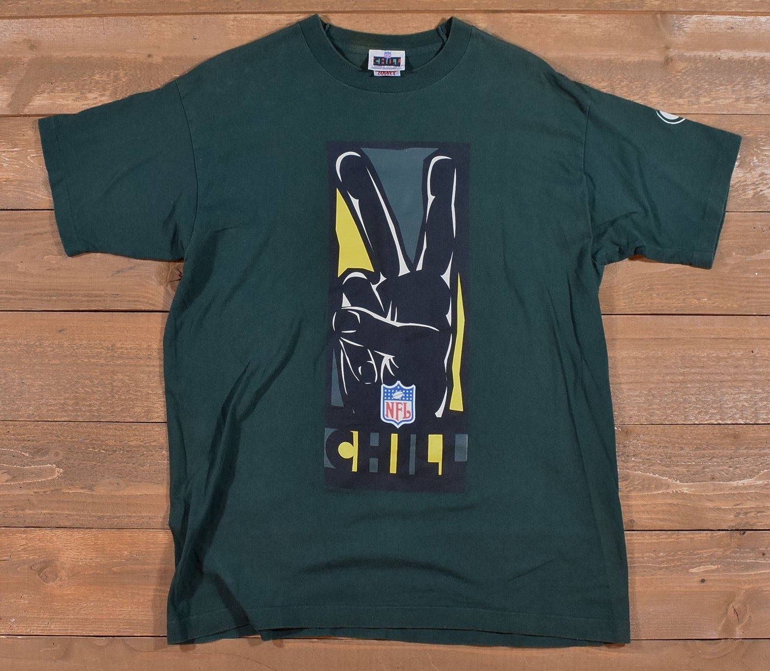 Green Bay Packers Mens T shirt Peace chill NFL Football T shirt XL Authentic Used