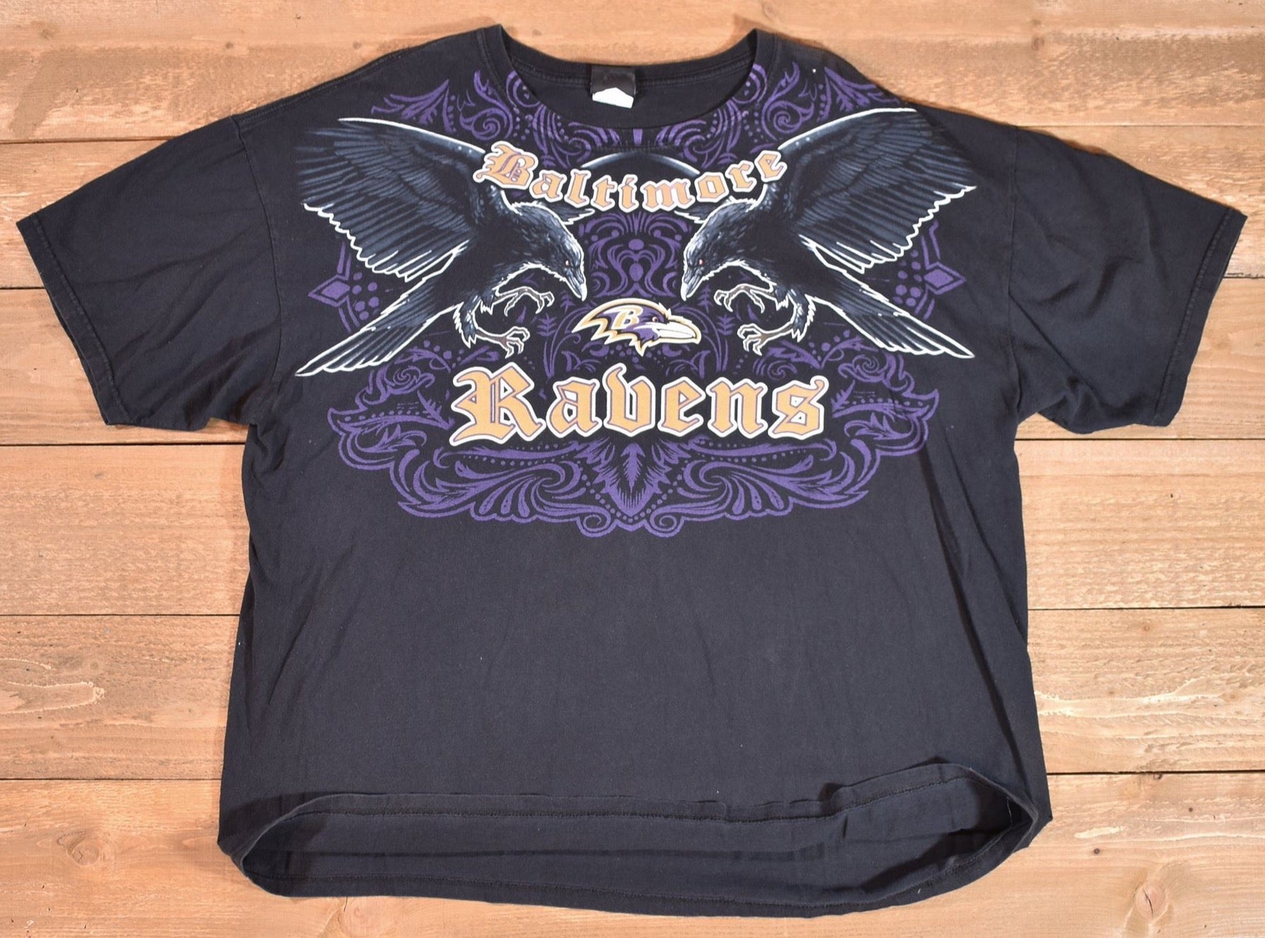 Baltimore Ravens Football t-shirt Mens 2XL used shirt NFL Football Shirt